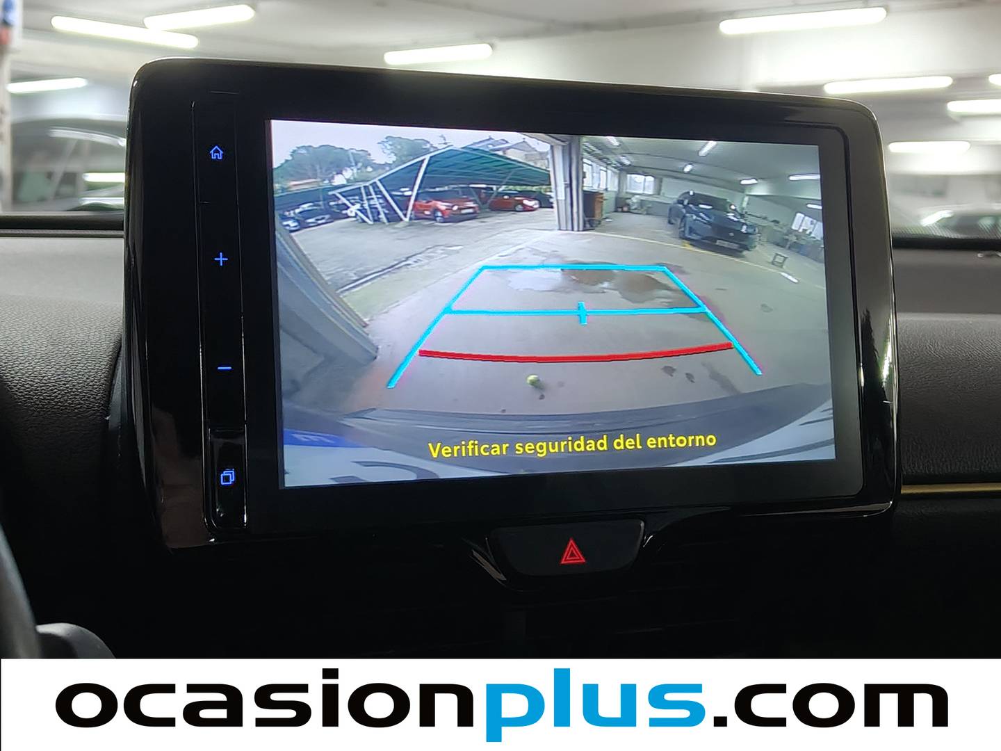 Equipamiento del Toyota Yaris Cross Toyota Yaris Cross 120H Adventure (116 CV) 4WD