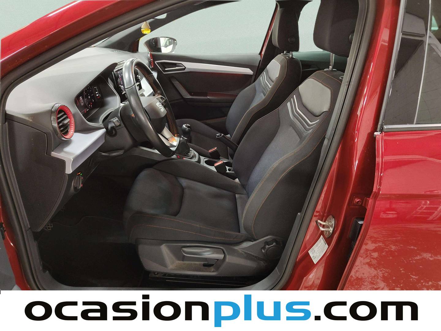 Foto asientos delanteros Seat Ibiza Seat Ibiza 1.0 TSI FR XM (110 CV)