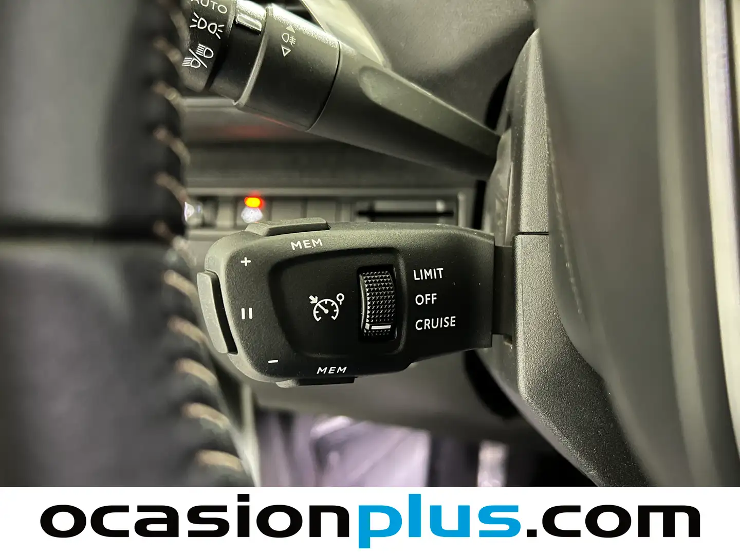 Foto Peugeot 3008 Peugeot 3008 PureTech 130 S&S Allure Pack (130 CV)