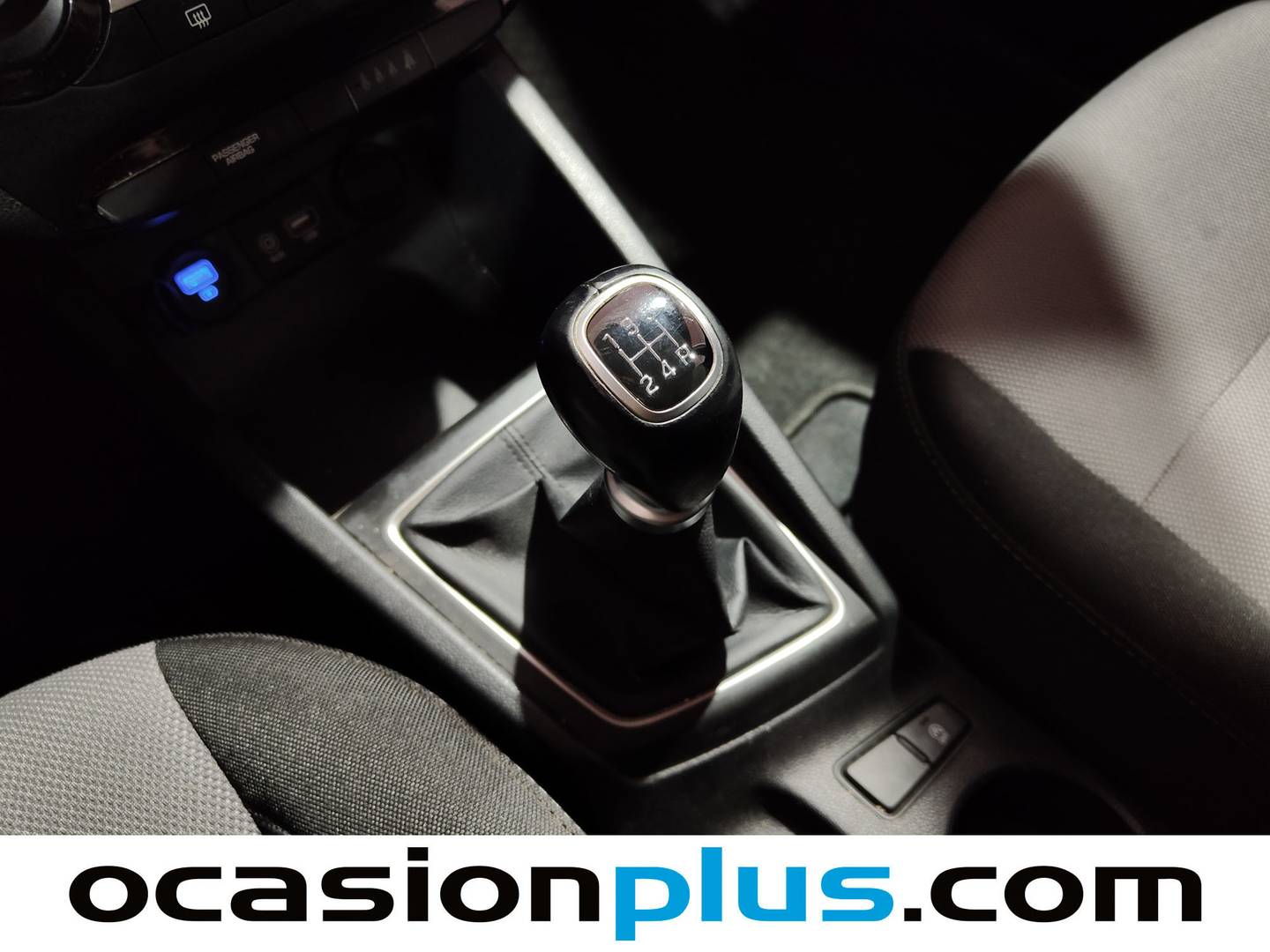 Hyundai i20 Hyundai i20 1.2 MPI Essence LE (75 CV) de segunda mano