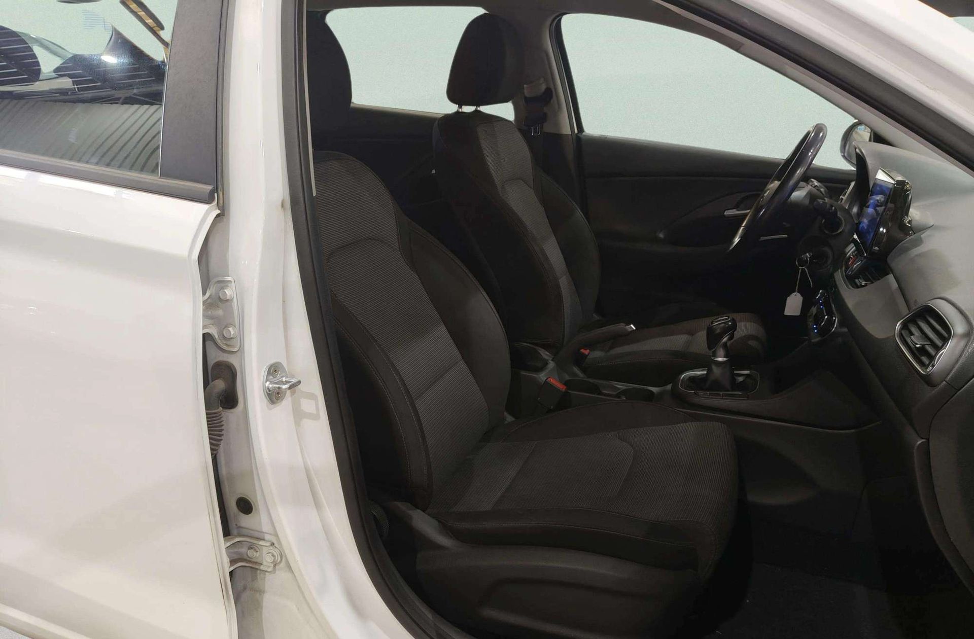 Hyundai i30 1.0 T-GDi Klass - foto 17
