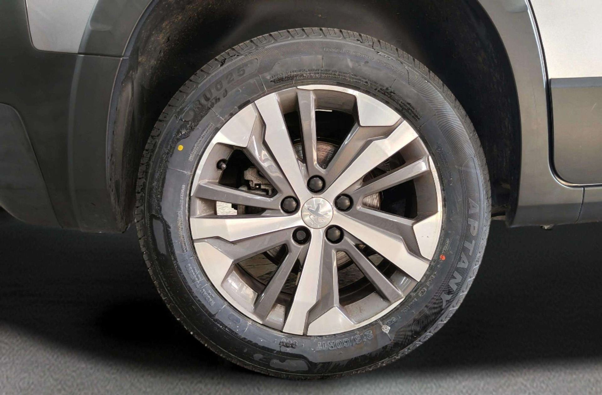 Peugeot Rifter BlueHDi 130 GT Line Standard EAT8 - foto 35