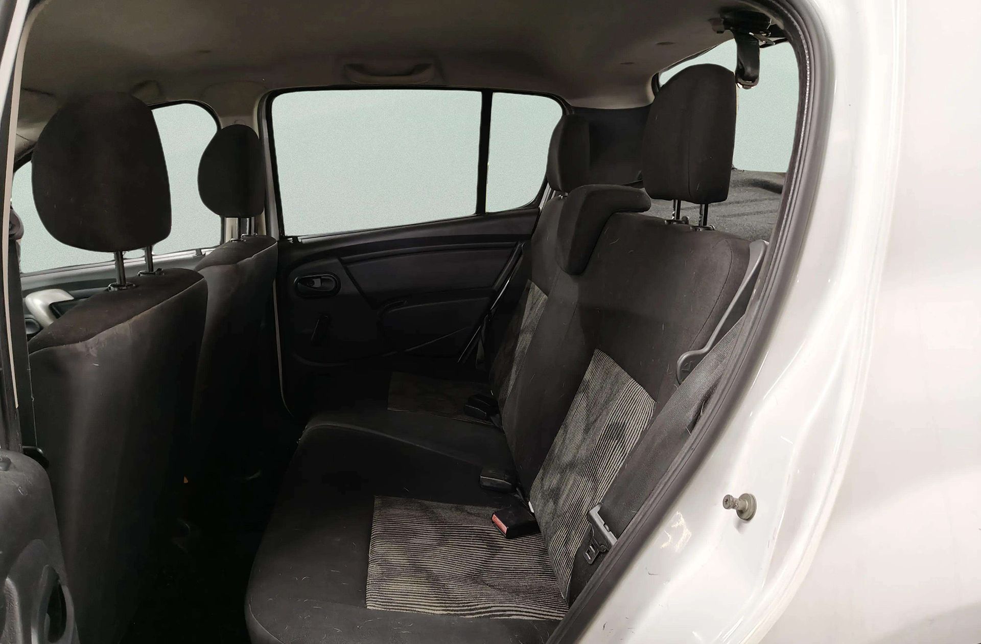 Dacia Sandero 1.2 Ambiance - foto 8