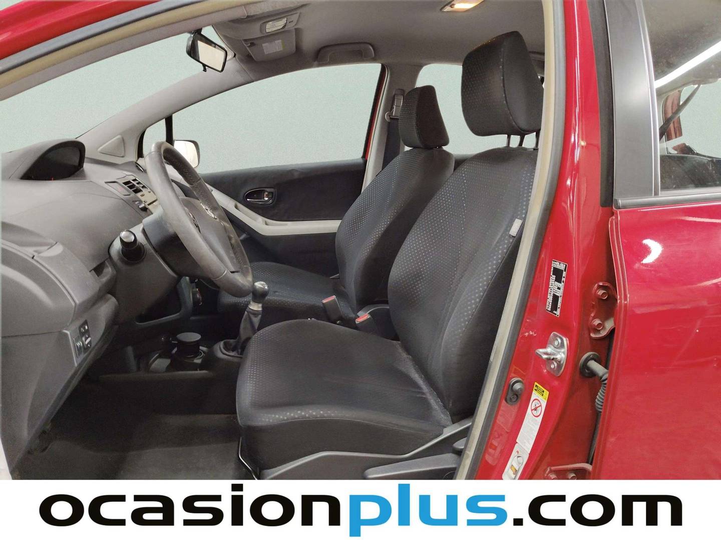 Foto asientos delanteros Toyota Yaris Toyota Yaris 1.0 VVT-i TS (69 CV)