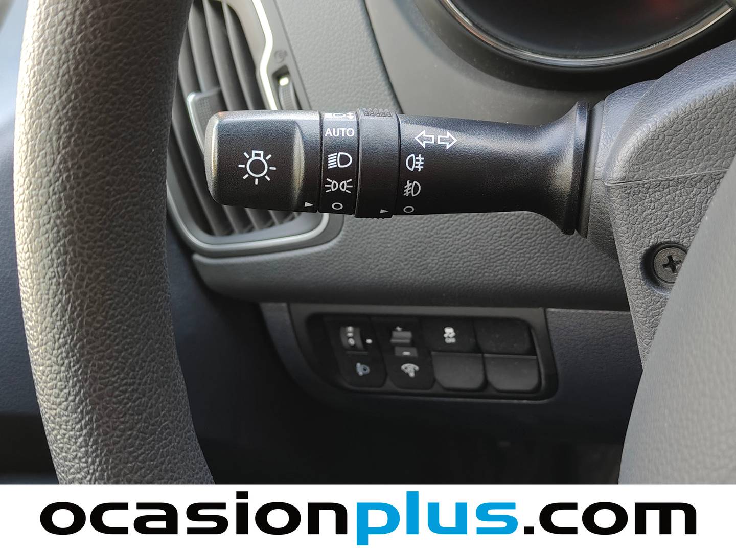 KIA Rio KIA Rio 1.2 CVVT Drive (84 CV) seminuevo
