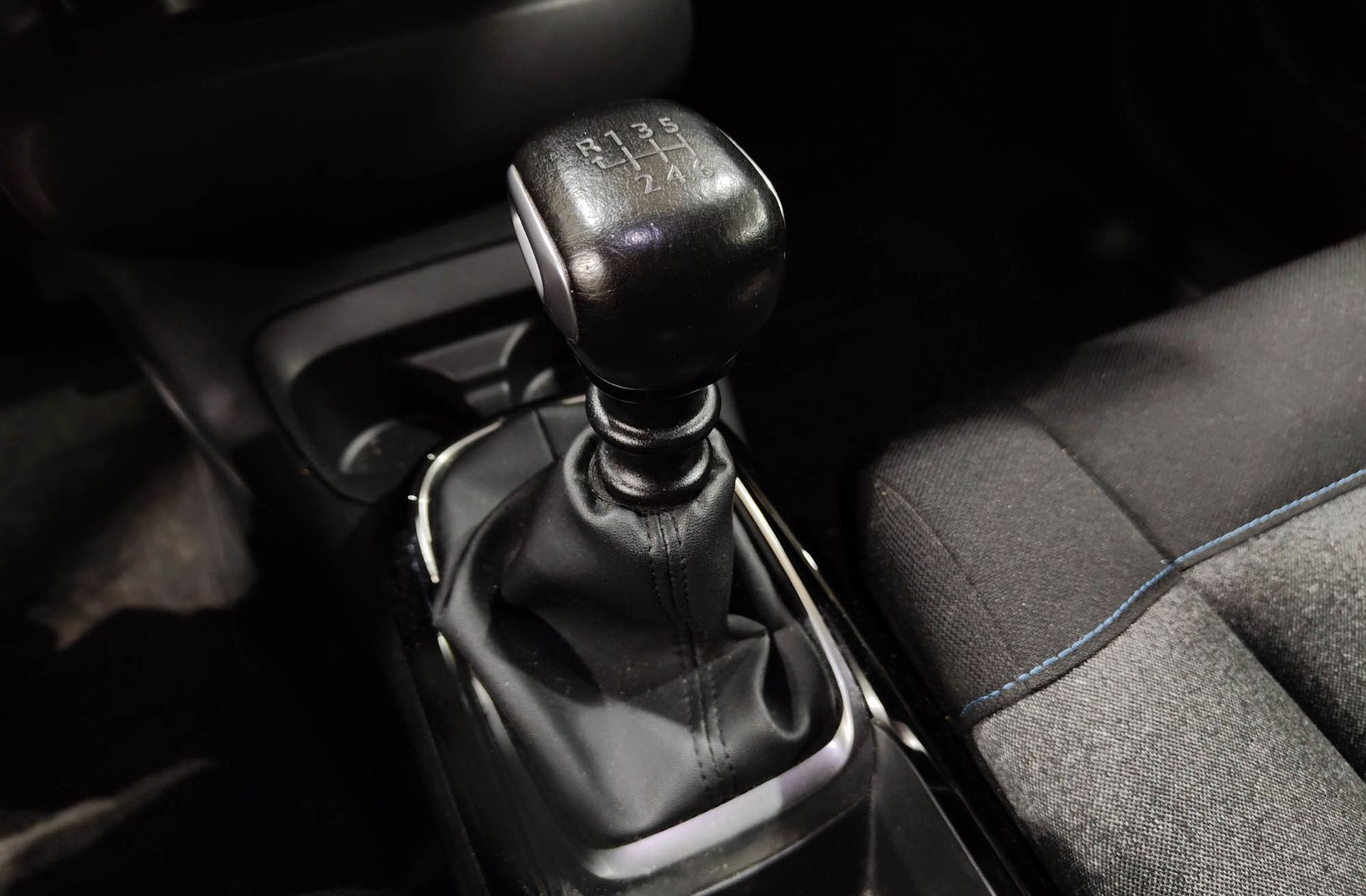 Citroën C4 Cactus PureTech 110 Feel - foto 5