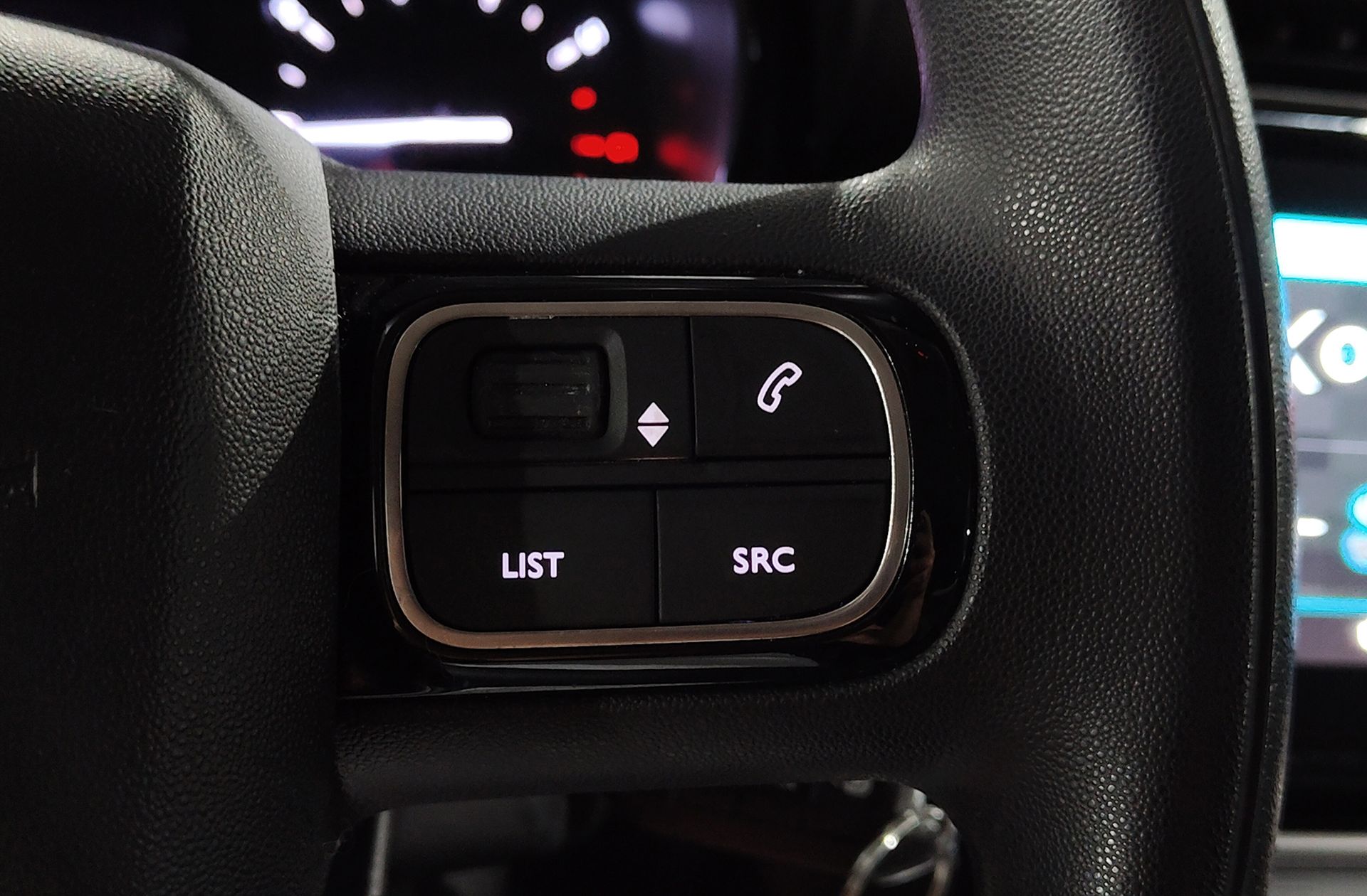 Citroën C3 Aircross BlueHDi 110 Feel - foto 24