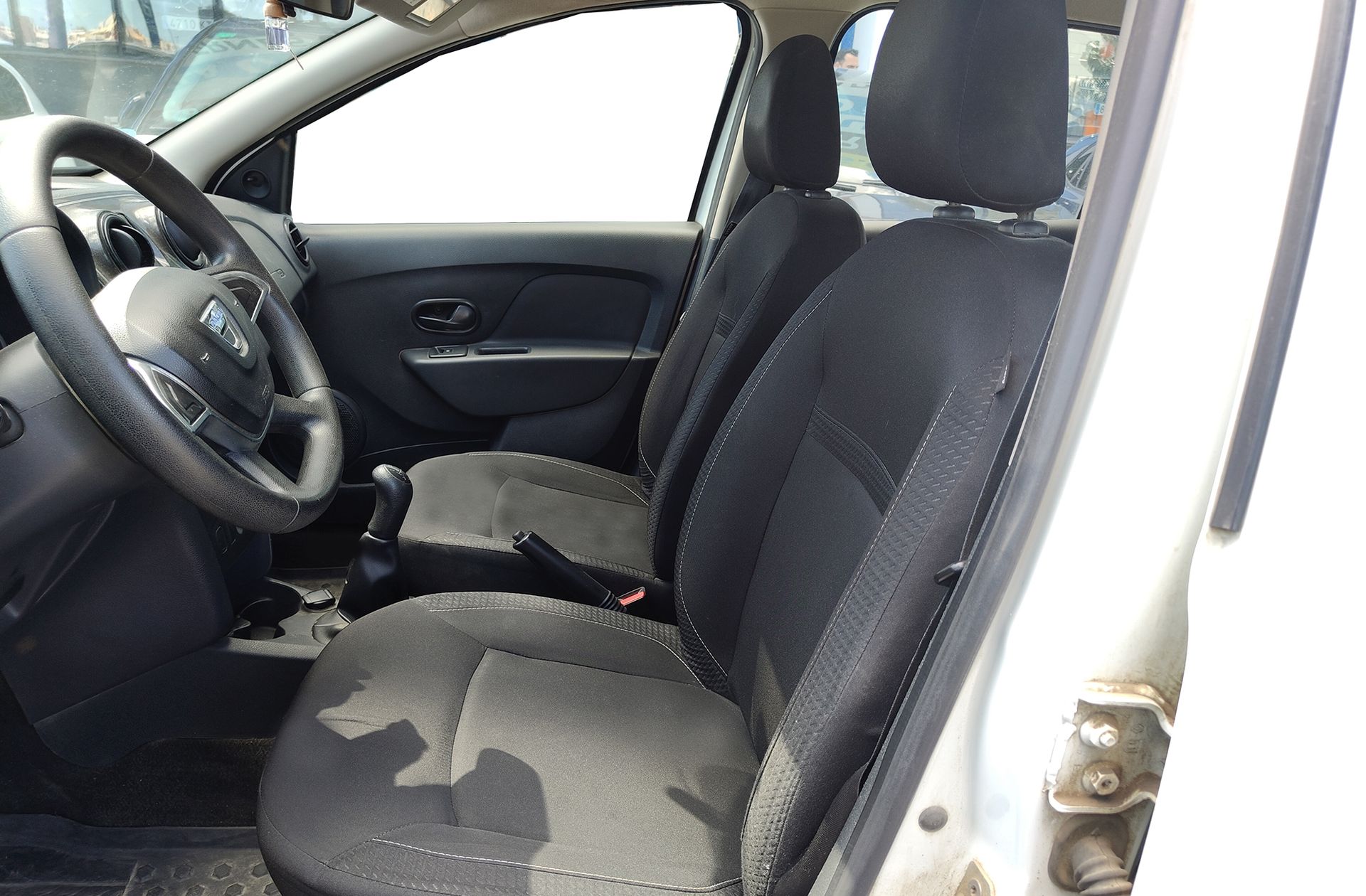 Dacia Sandero Ambiance 1.0 - foto 8