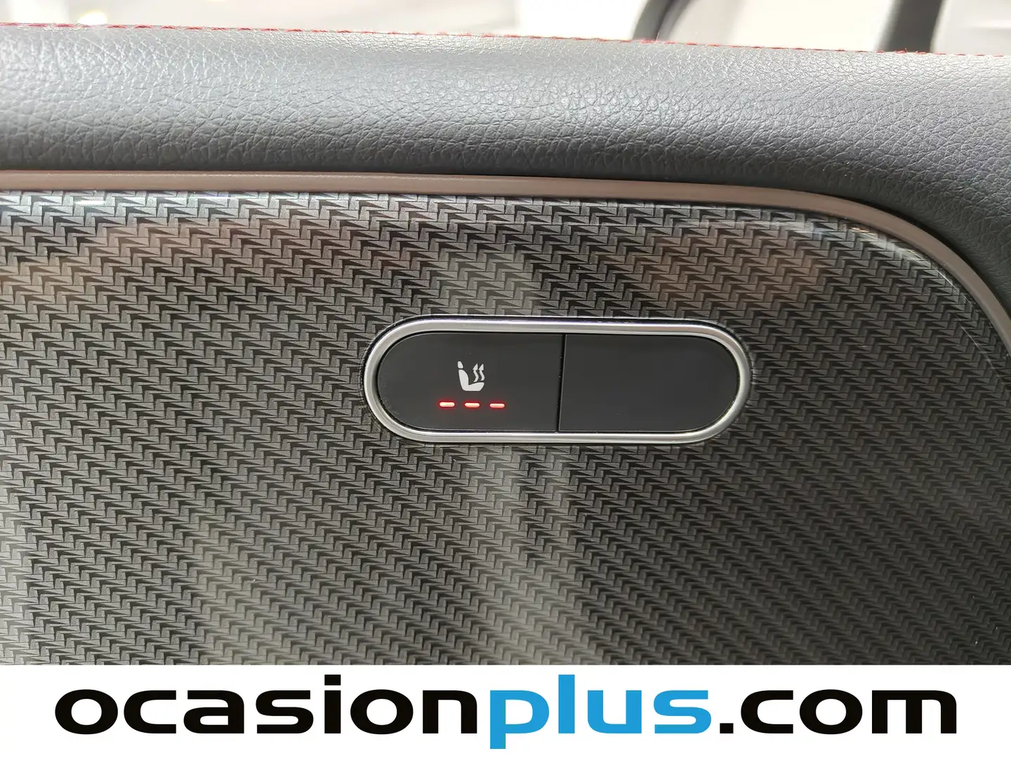 Foto Mercedes GLB Mercedes-Benz GLB 200 d (150 CV) Pack AMG 7 Plazas