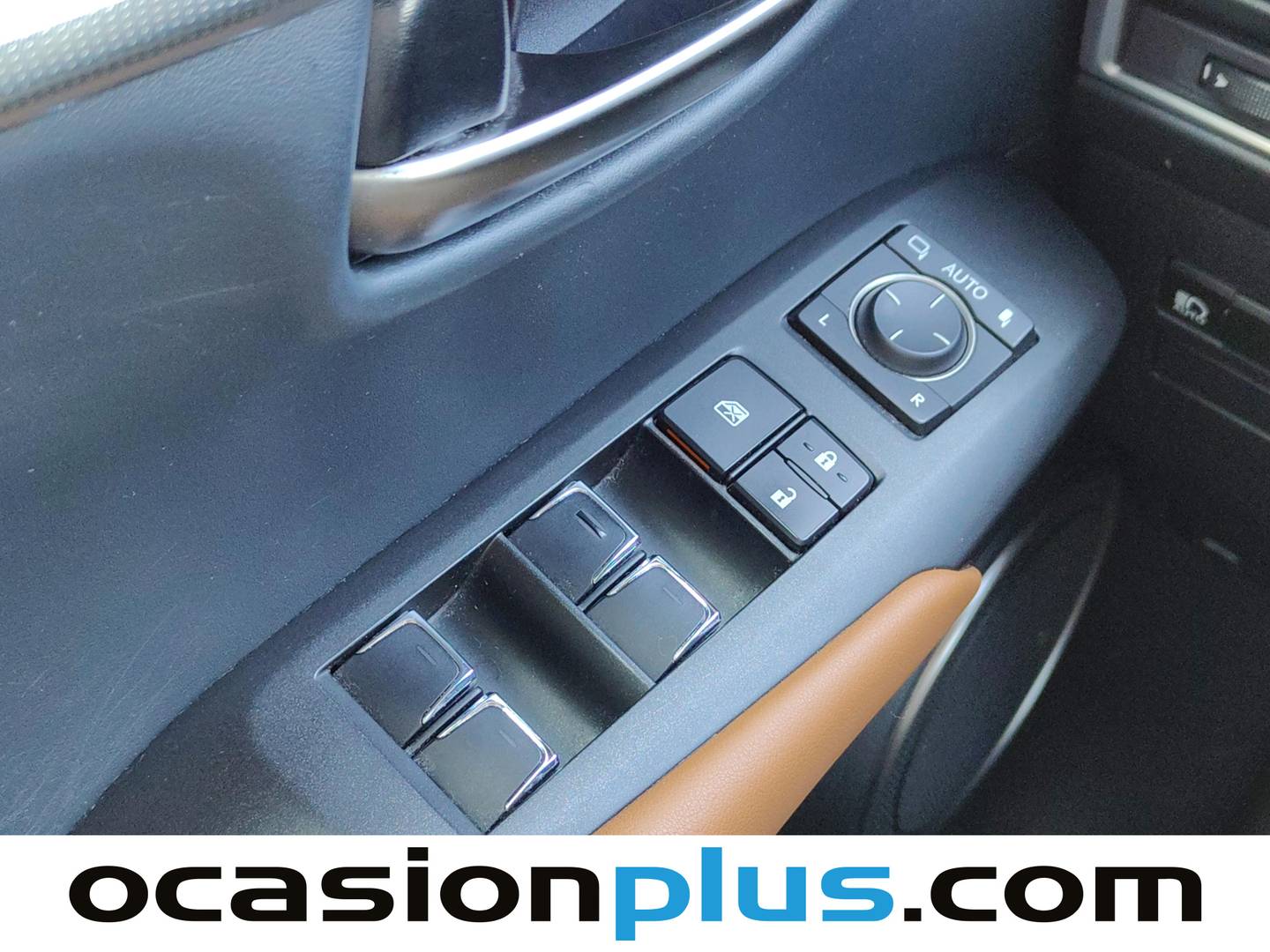 Lexus NX Lexus NX 300h Executive Navigation 4WD (197 CV) al mejor precio