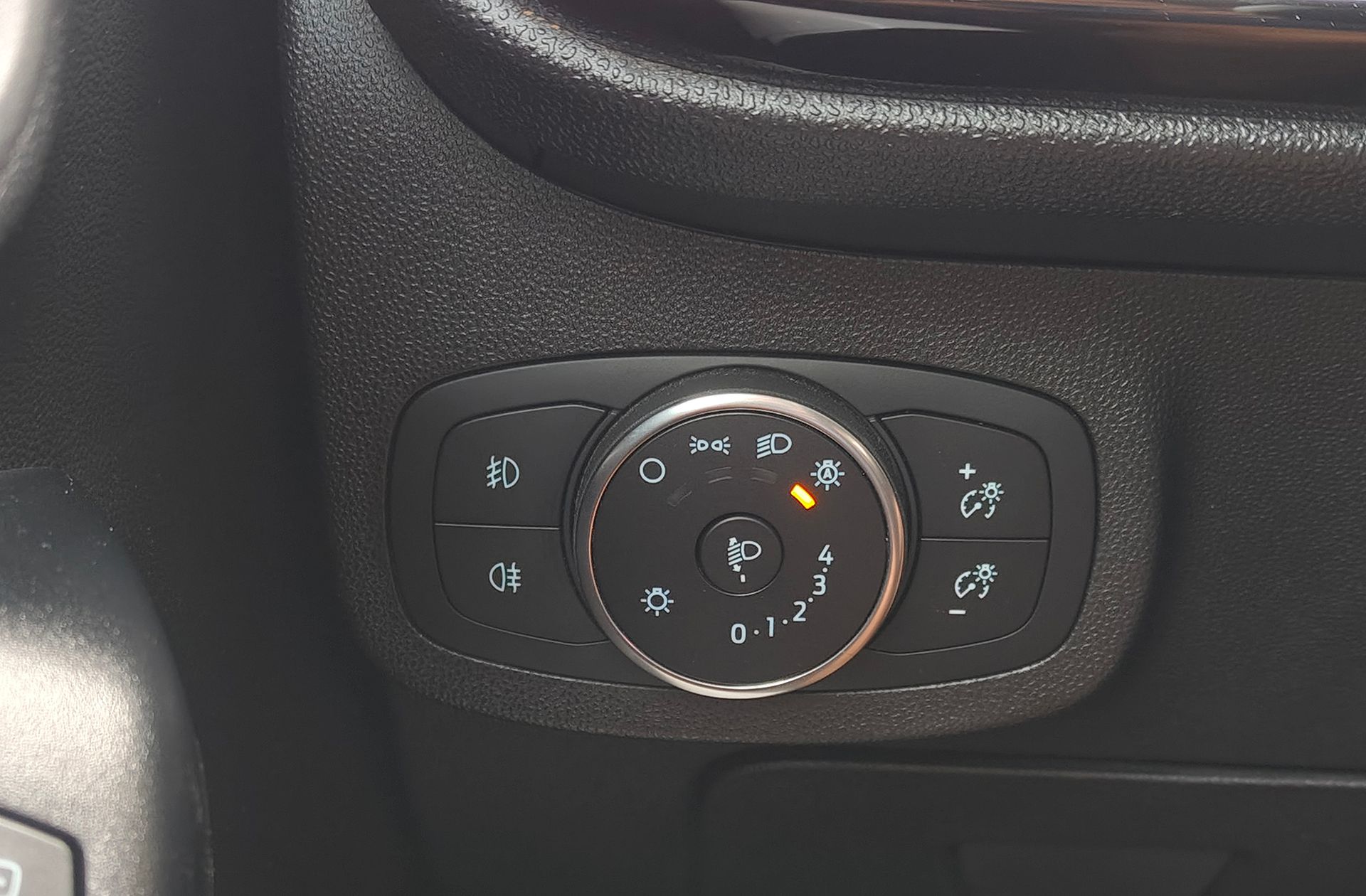 Ford Fiesta 1.0 EcoBoost Trend+ - foto 11