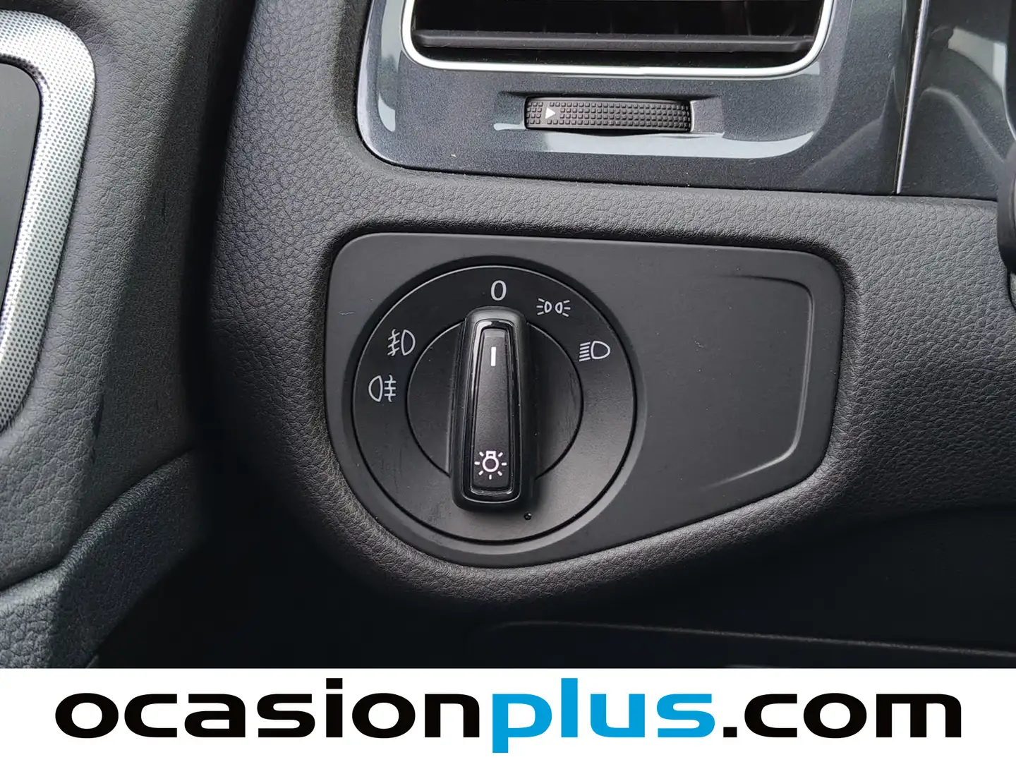 Foto Volkswagen Golf Volkswagen Golf Business 1.0 TSI (115 CV)