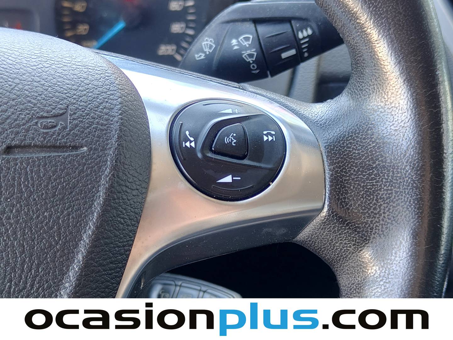 Ford Transit Ford Transit 350 L3H2 Trend Delantera (130 CV) de segunda mano