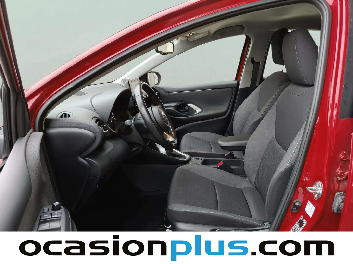 Foto Toyota Yaris Toyota Yaris 120H Business Plus (116 CV)