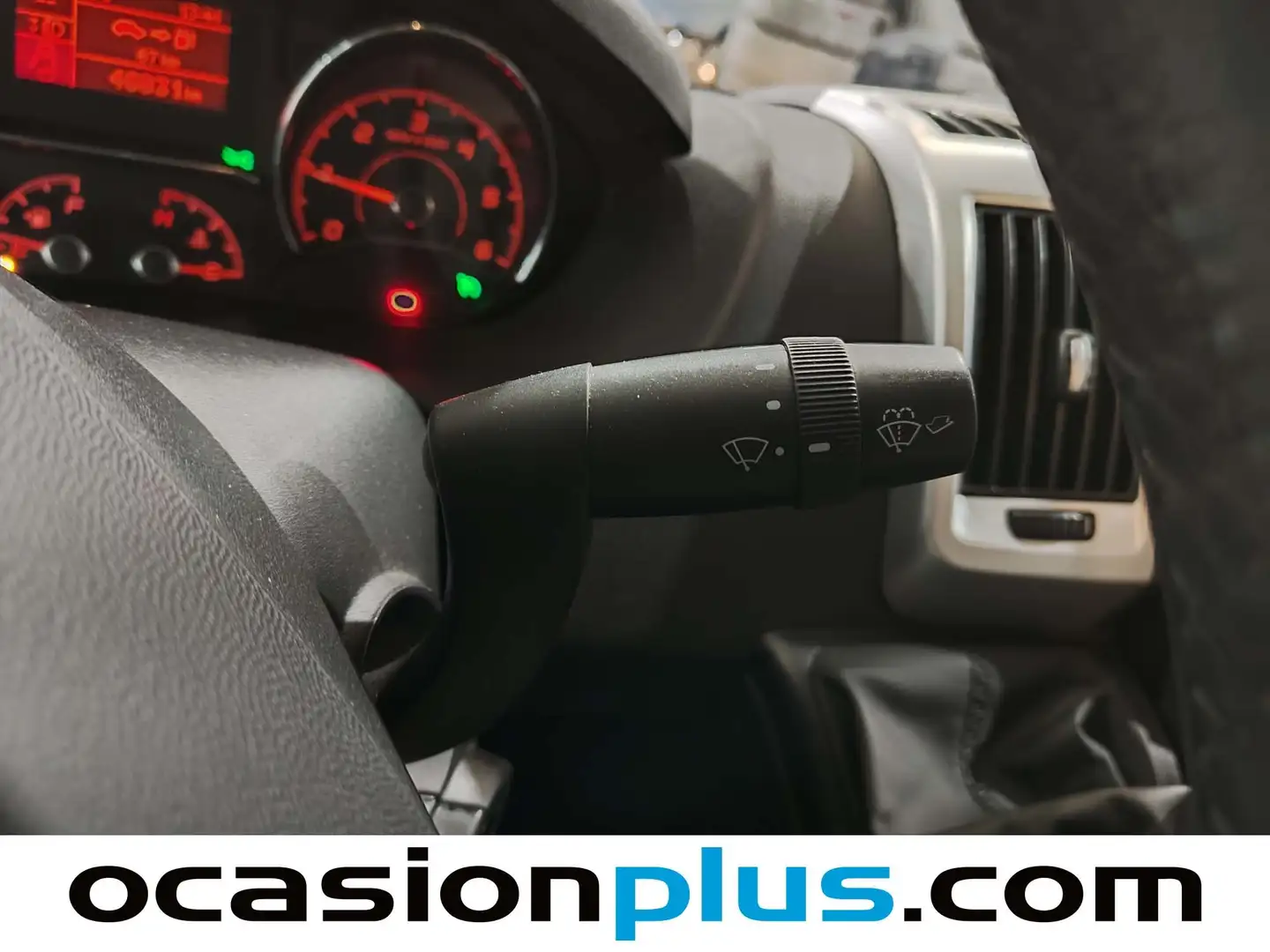 Foto Citroën Dethleffs Globetrail 640 DB 103KW (140 CV) Citroën Dethleffs Globetrail 640 DB 103KW (140 CV) 640 DB  Edition 90  (140 CV) ( 4 Plazas )