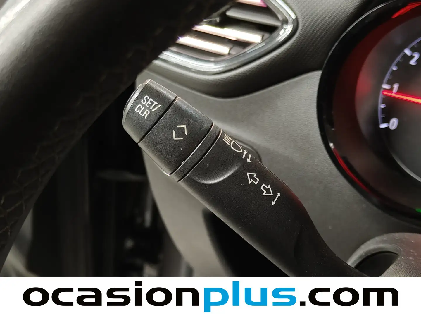 Foto Opel Crossland X Opel Crossland X 1.2 S&S Design Line 120 Aniversario (110 CV)