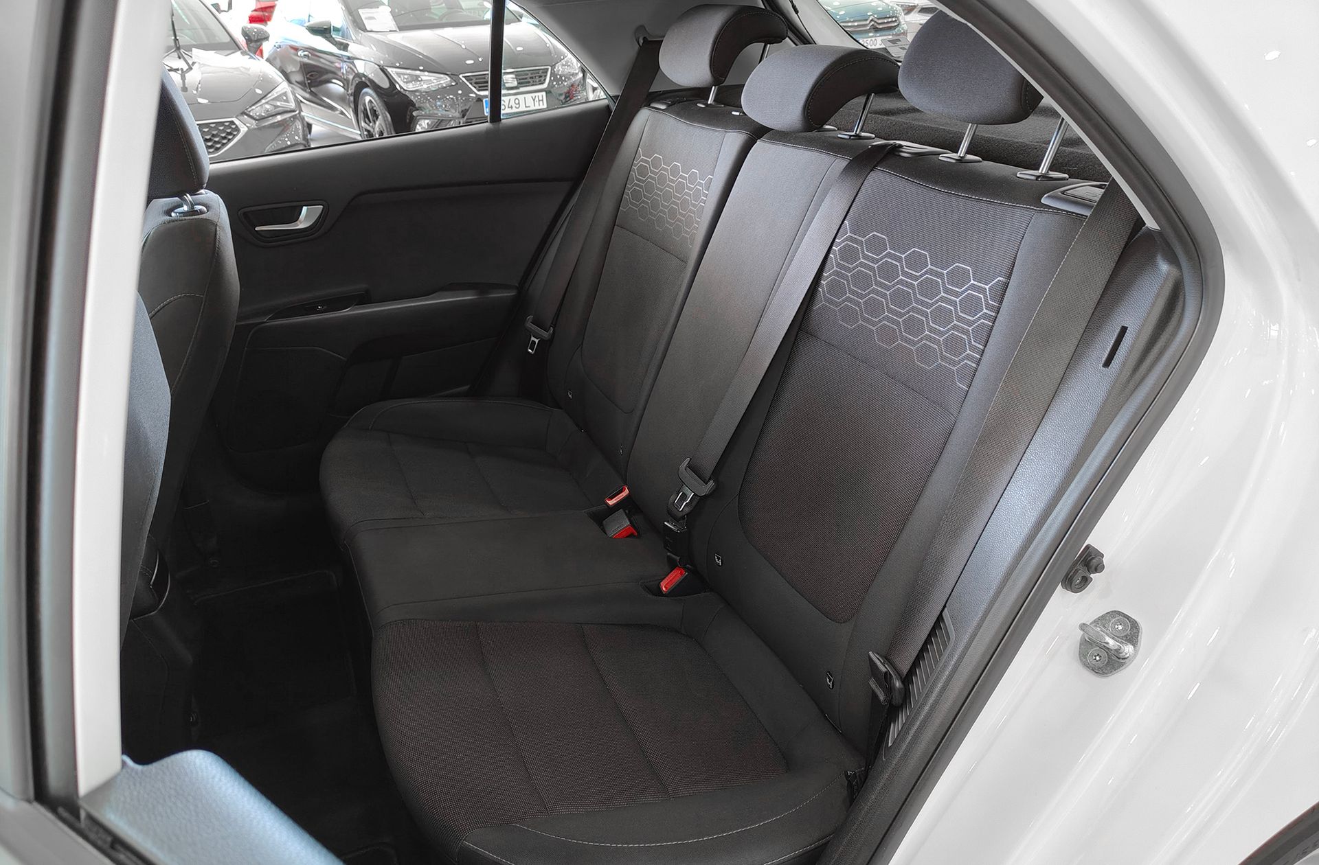 Kia Rio 1.0 T-GDi MHEV iMT Drive - foto 12