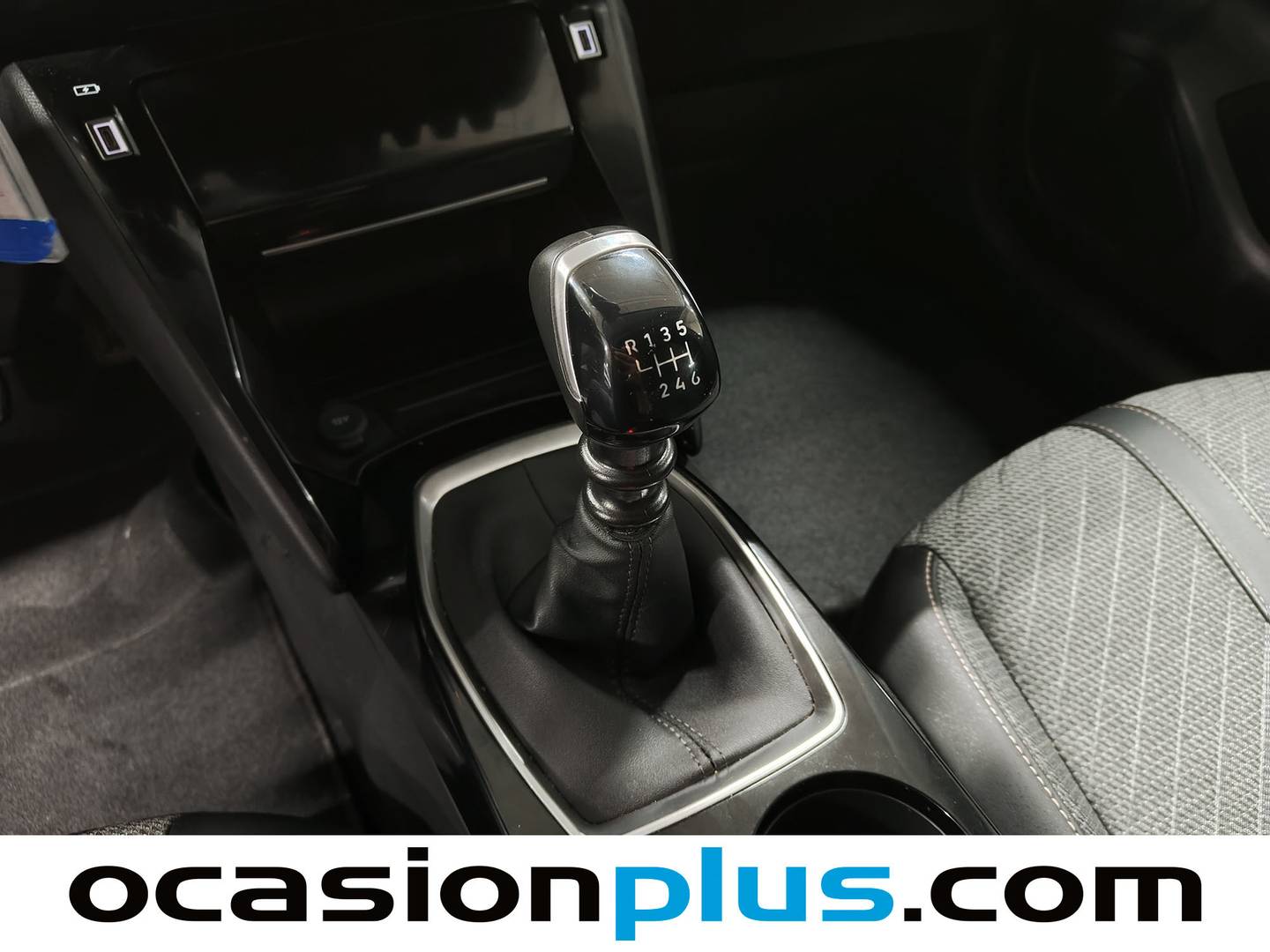 Foto Peugeot 208 Peugeot 208 PureTech 100 Allure (100 CV)