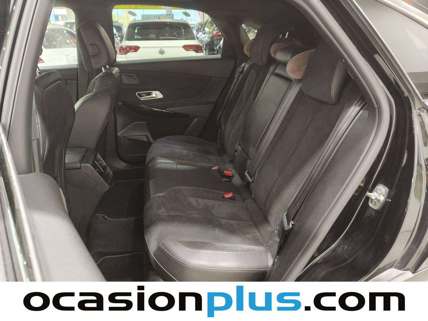 Foto DS DS 7 Crossback DS DS7 Crossback PureTech 180 Performance Line Auto (180 CV)