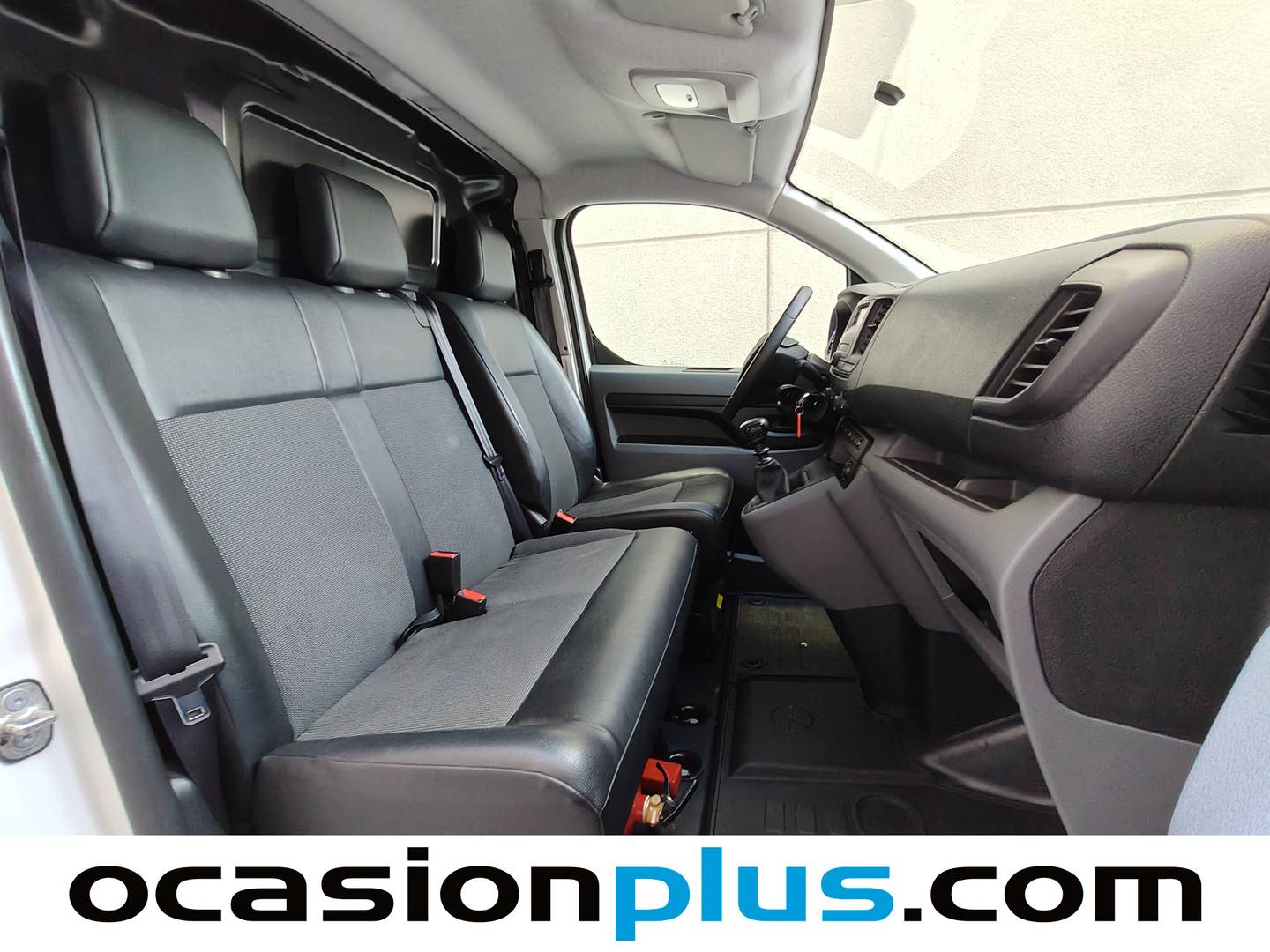 Fotos maletero Opel Vivaro Opel Vivaro Furgon 1.5 Diesel M Standard Select (120 CV)