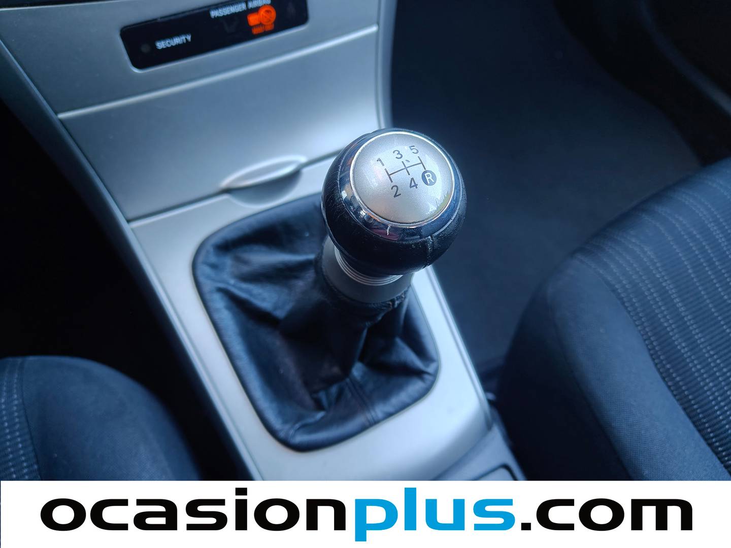 Toyota Corolla Sedán Toyota Corolla 1.6 VVT-I Sedan Sol (124 CV) de segunda mano