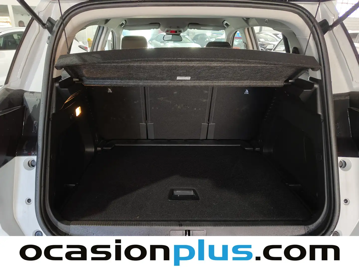 Foto Citroën C5 Aircross Citroen C5 Aircross Hybrid Plus e-DCS6 (136 CV)