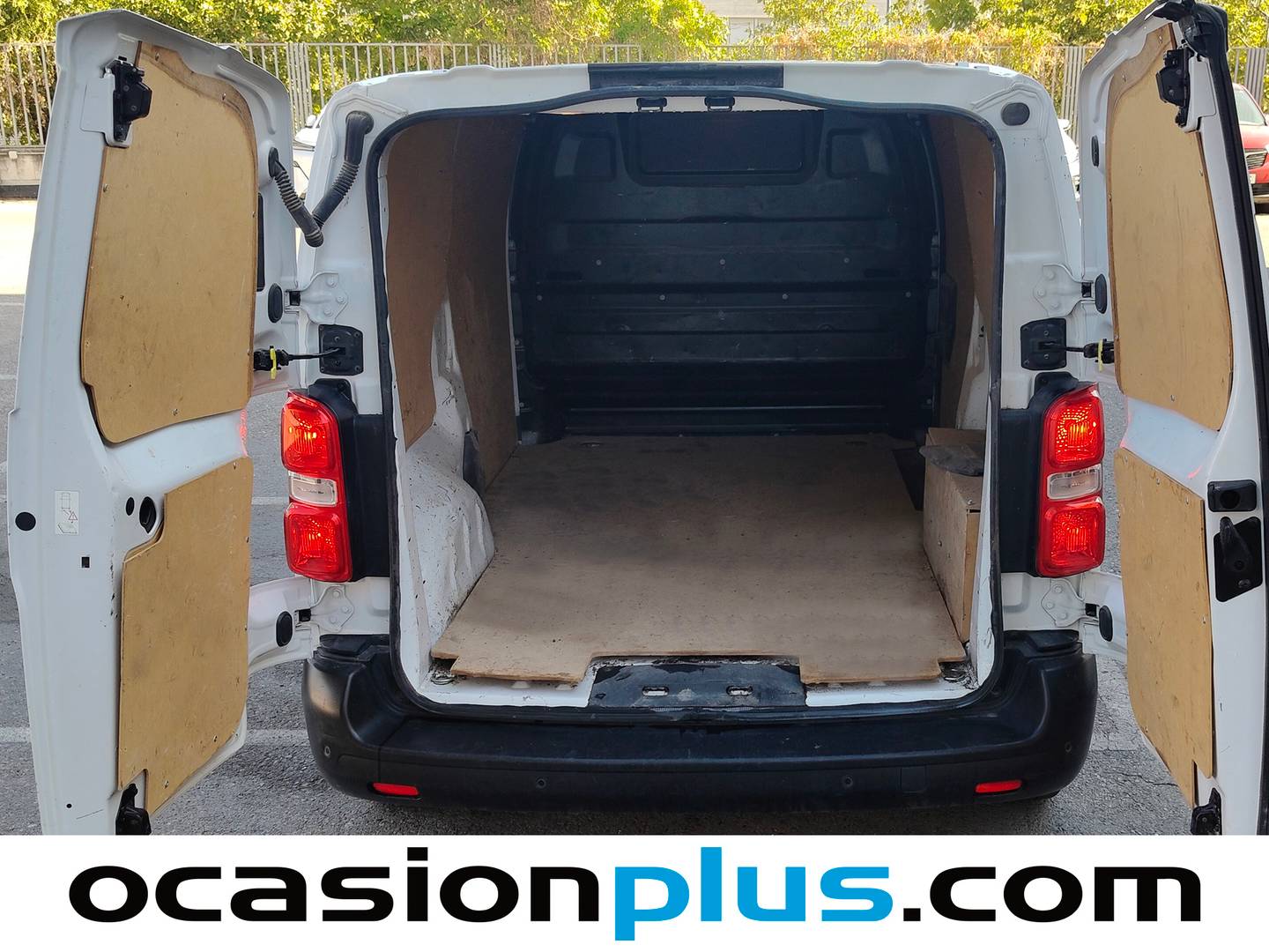 Foto asientos traseros Citroën Jumpy Citroën Jumpy Furgon BlueHDI 120 S&S Talla M (120 CV)