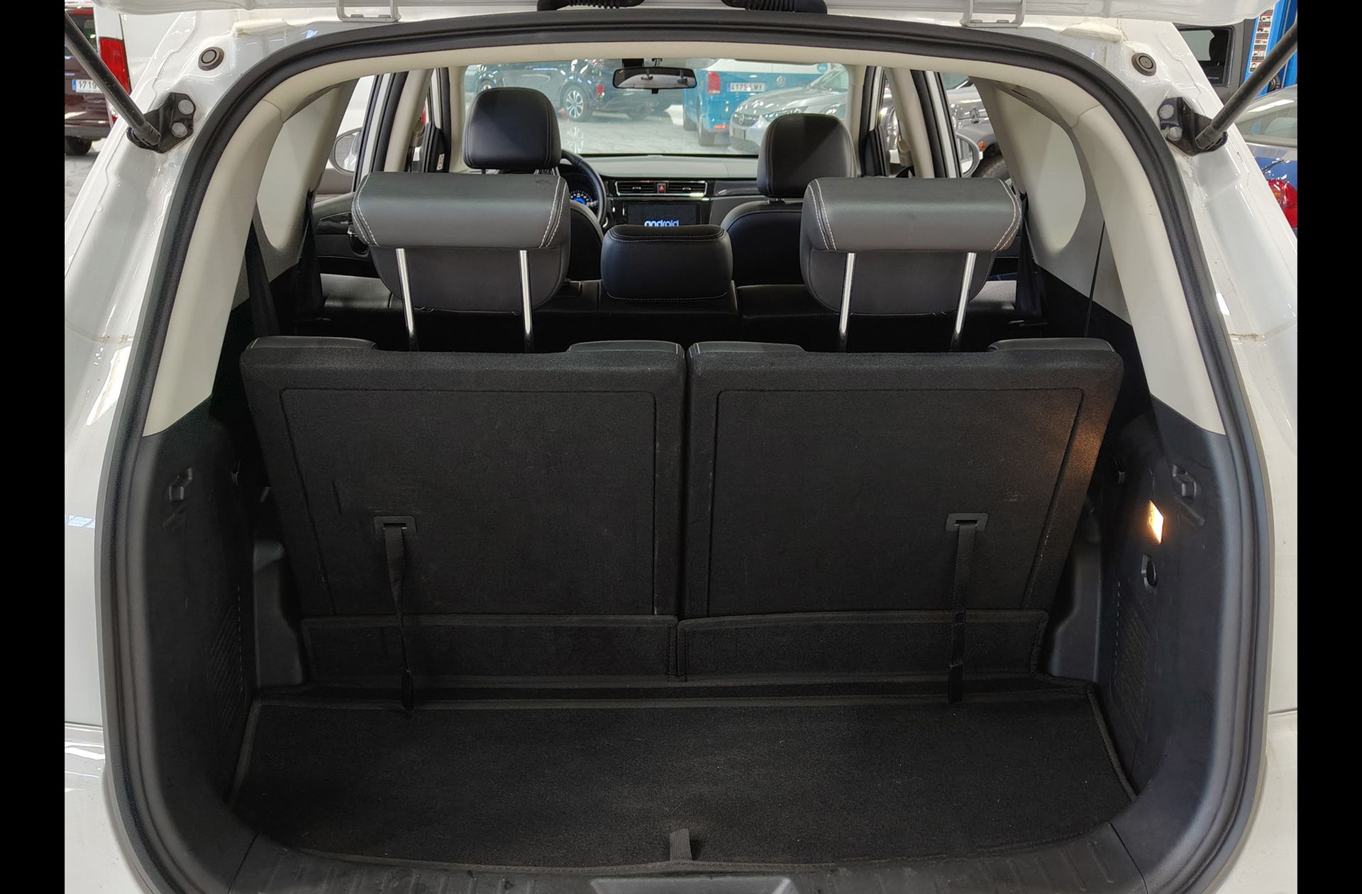 DFSK 580 1.5 T Luxury 7 plazas - foto 19