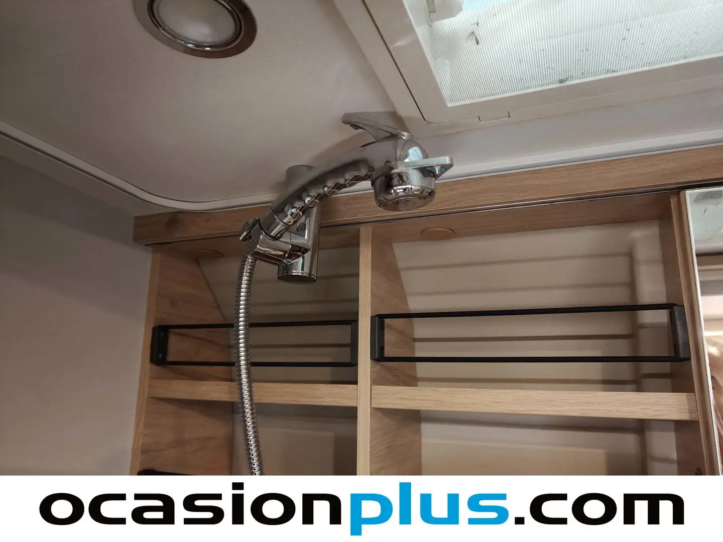 Foto Citroën Dethleffs Globetrail 640 DB 103KW (140 CV) Citroën Dethleffs Globetrail 640 DB 103KW (140 CV) 640 DB  Edition 90  (140 CV) ( 4 Plazas )