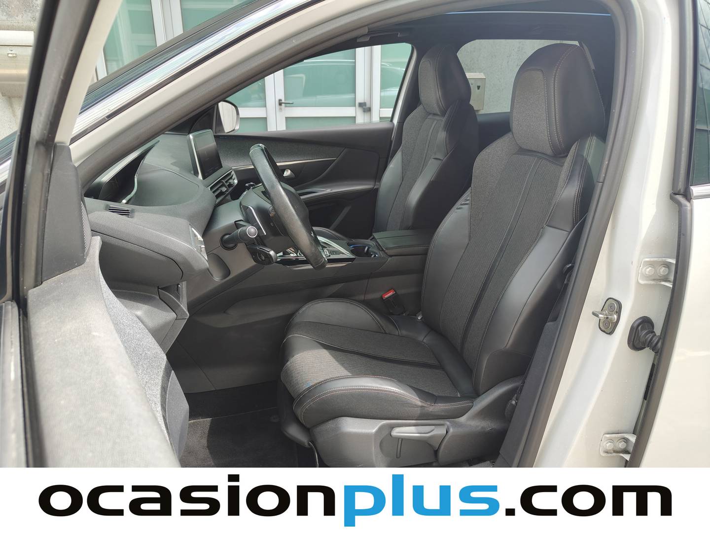 Foto asientos delanteros Peugeot 3008 Peugeot 3008 THP 165 GT Line S&S Auto (165 CV)
