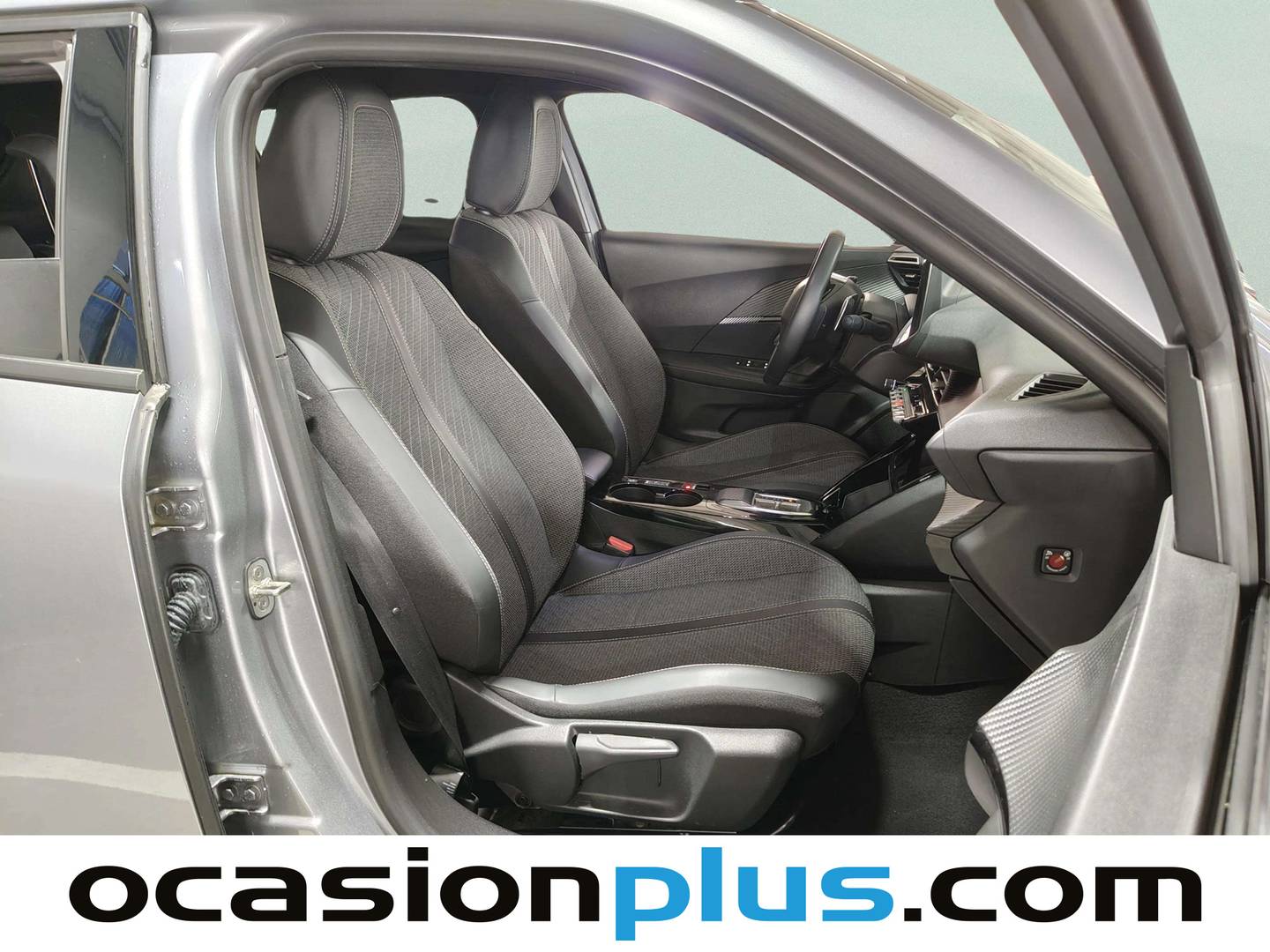 Peugeot 2008 Peugeot 2008 Allure Hybrid eDCS6 (145 CV) 2025