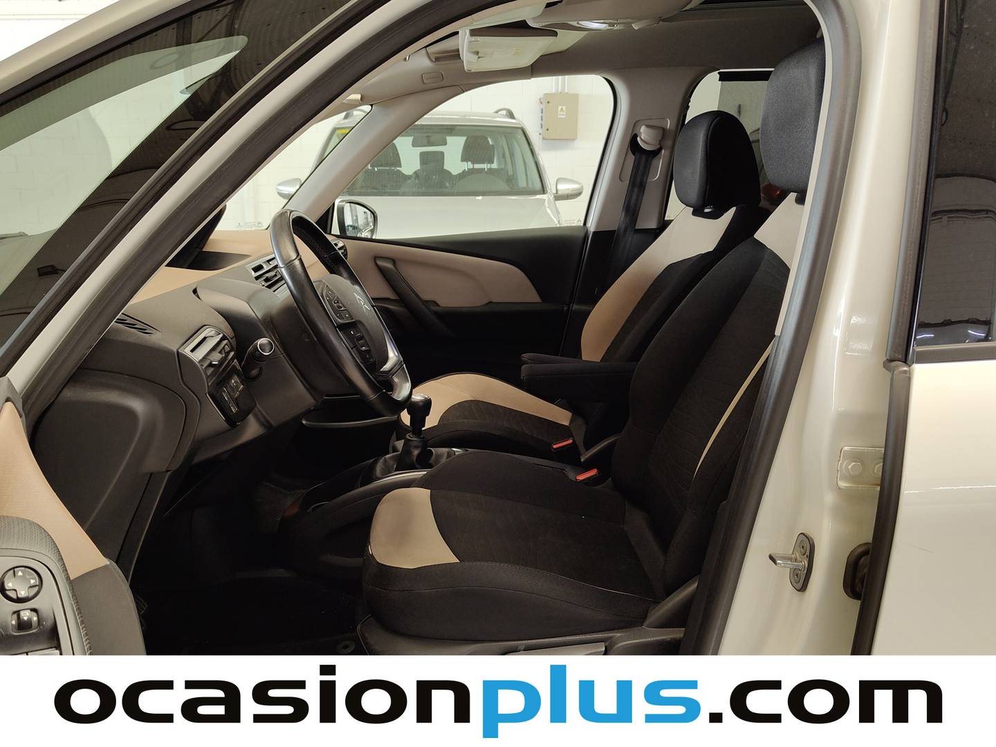 Foto asientos delanteros Citroën Grand C4 Picasso Citroën Grand C4 Picasso BlueHDi 120 Feel (120 CV) 7 Plazas