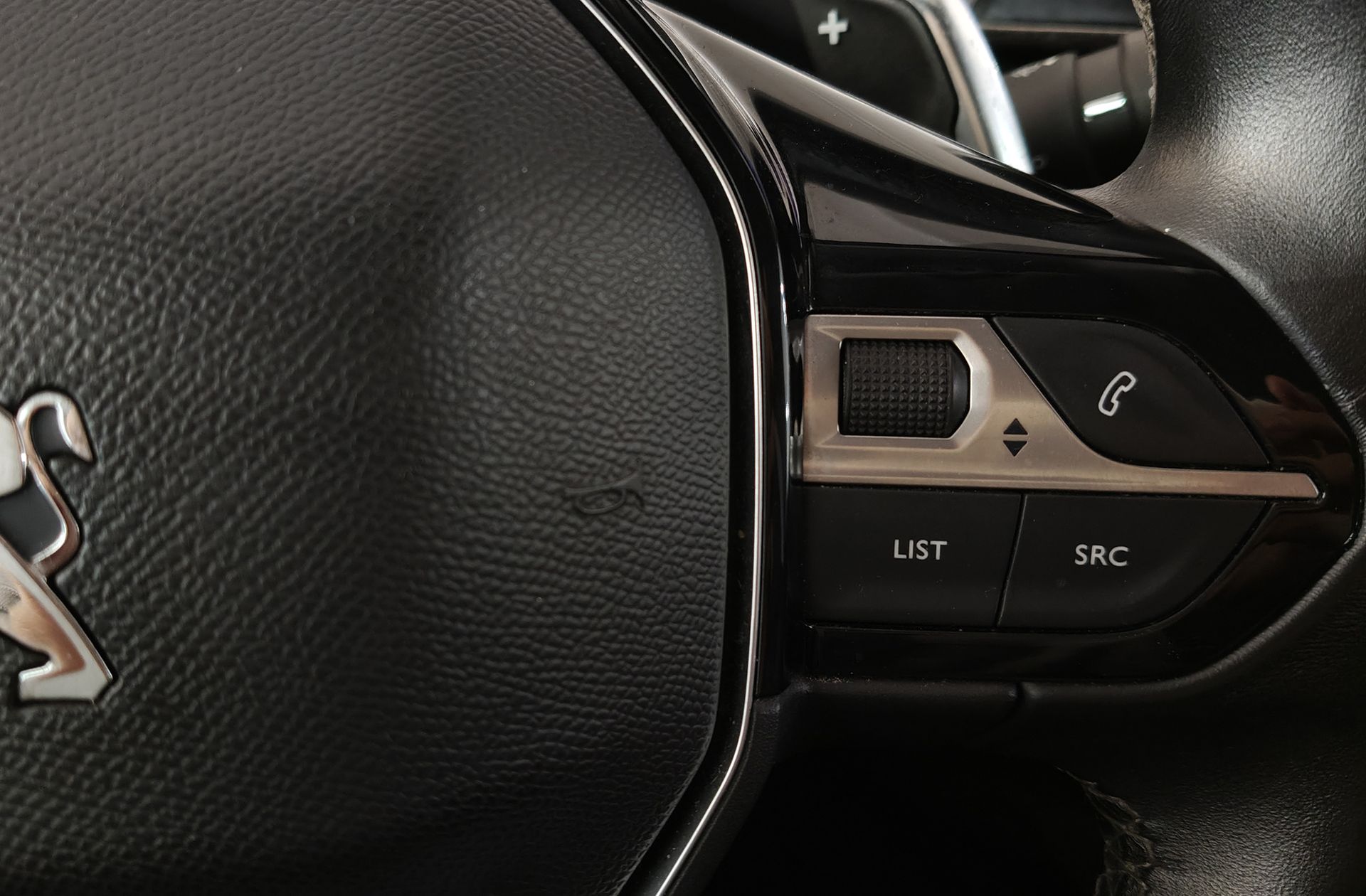 Peugeot 5008 BlueHDi 130 Allure EAT8 7 plazas - foto 31