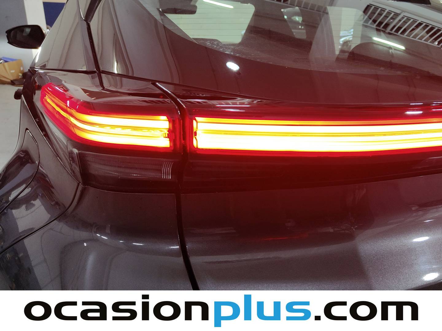 Toyota C-HR Toyota C-HR 140H Business (140 CV) km 0