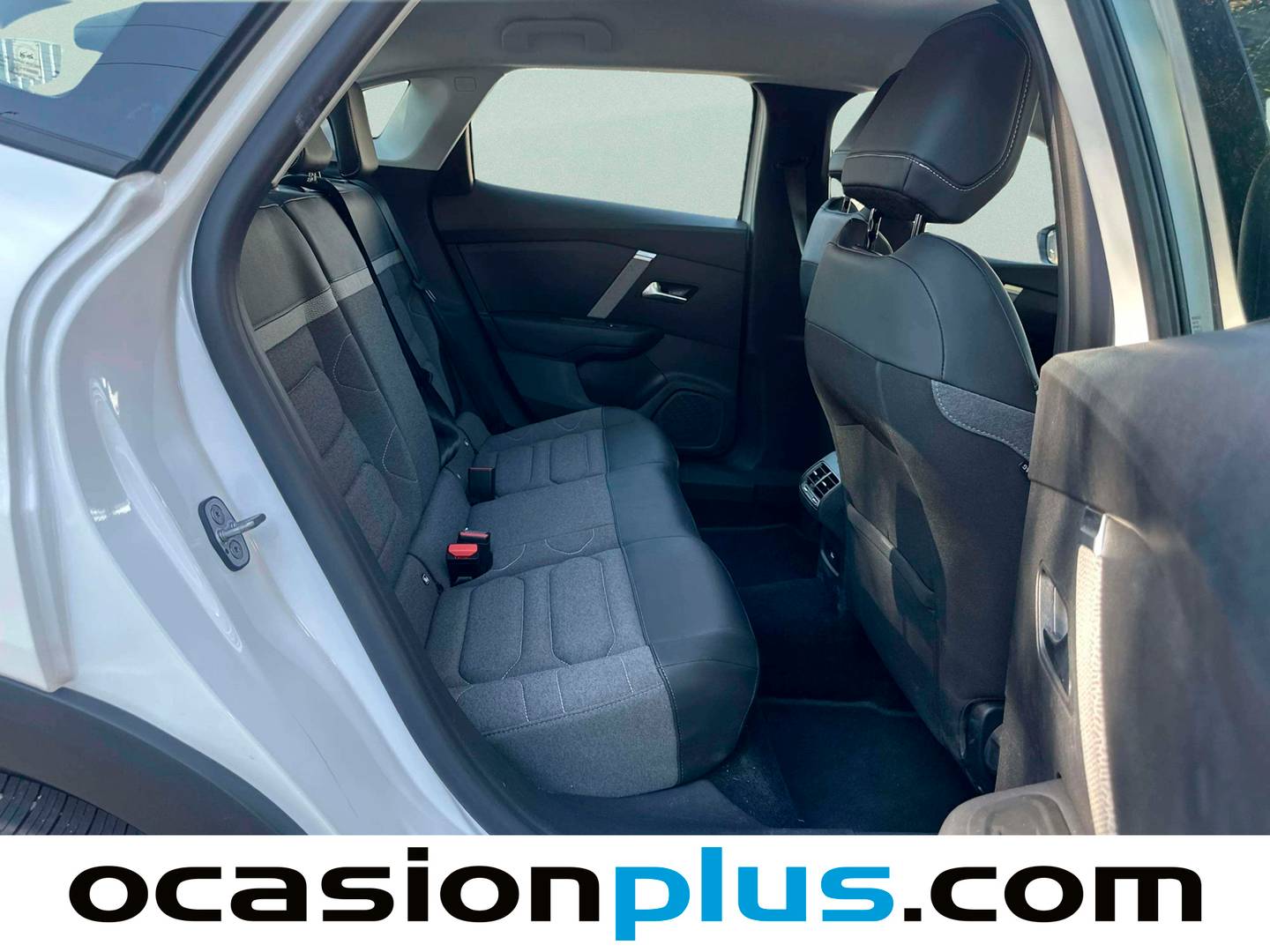 Citroën C4 X Citroën C4 X Hybrid 136 e-DCS6 Plus (136 CV) al mejor precio