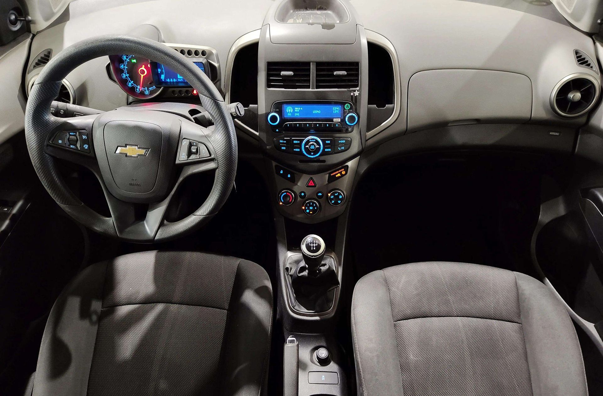 Chevrolet Aveo 1.2 16v LS - foto 6