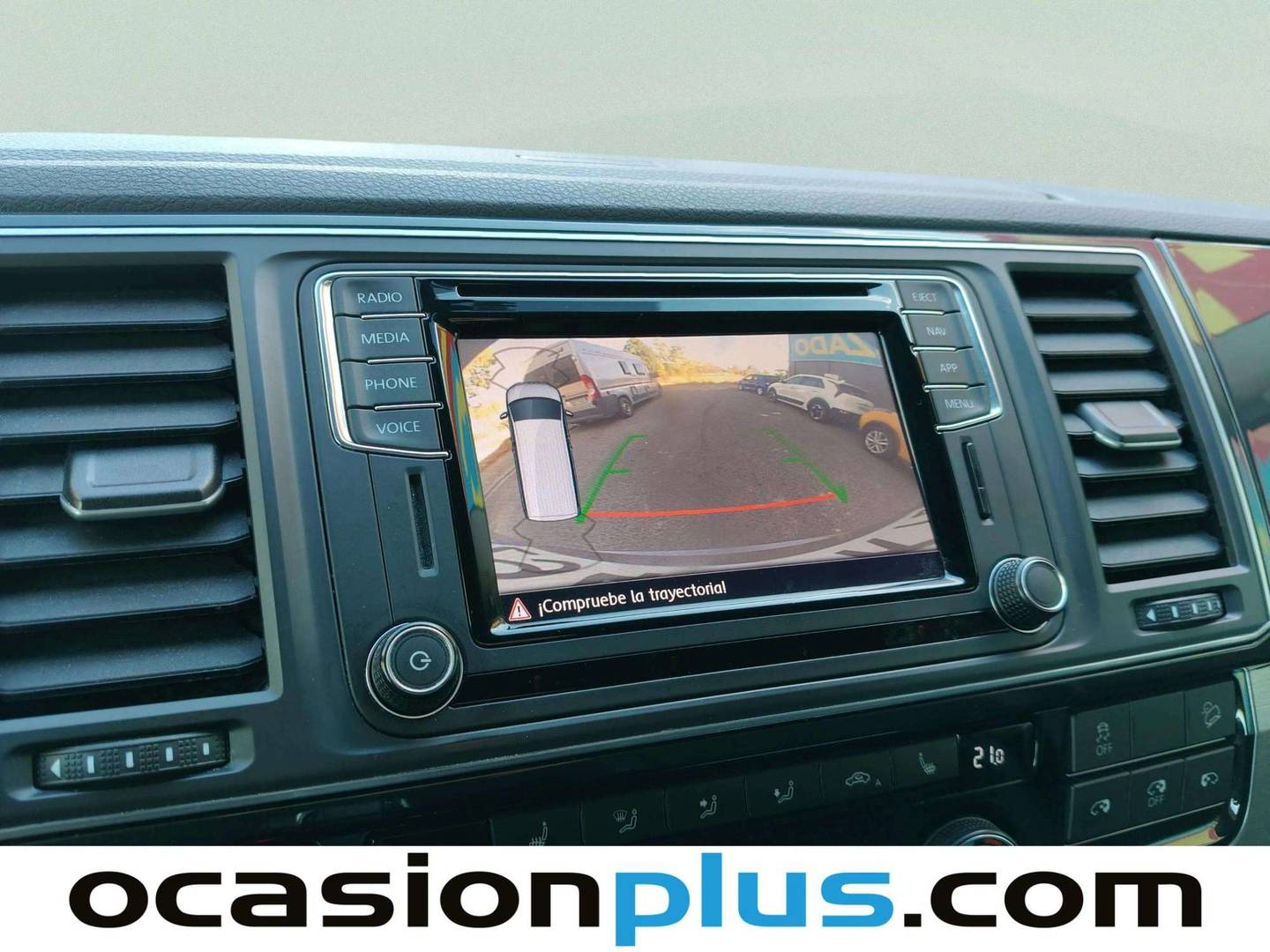 Accesorios del Volkswagen Multivan Volkswagen Multivan Premium Batalla Corta 2.0 TDI 4Motion BMT (150 CV) DSG 7 Plazas