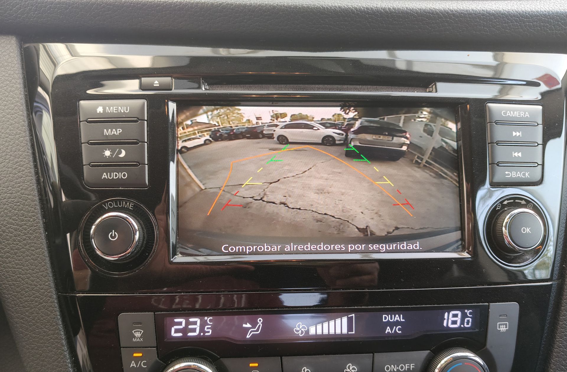 Nissan Qashqai DIG-T 140 Acenta 4x2 - foto 8