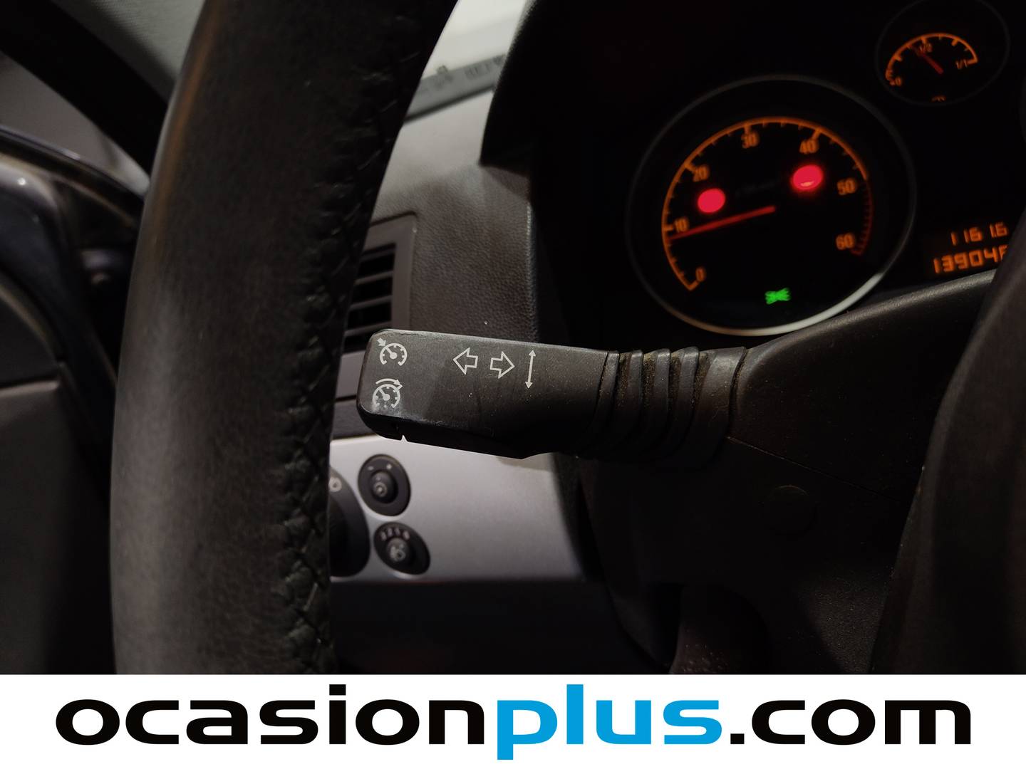 Extras y acabados del Opel Astra Opel Astra 1.7 CDTI GTC 111Years (110 CV)