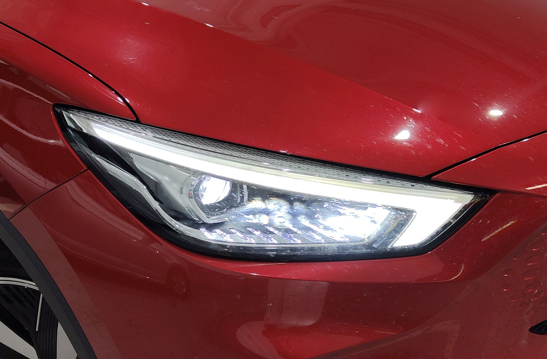 MG ZS Luxury Long Range OBC - foto 15