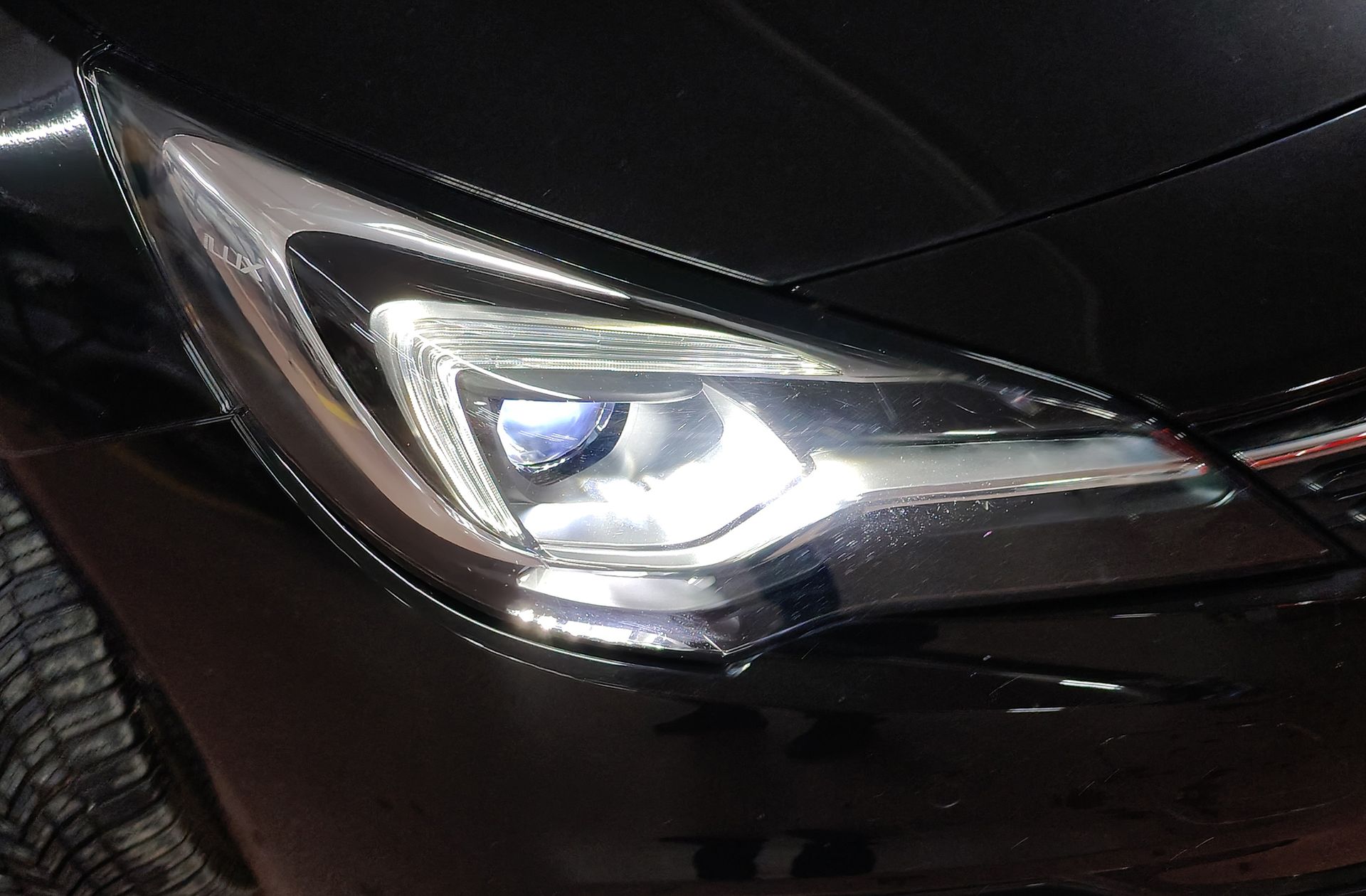 Opel Astra 1.2 Turbo SHR Elegance - foto 15