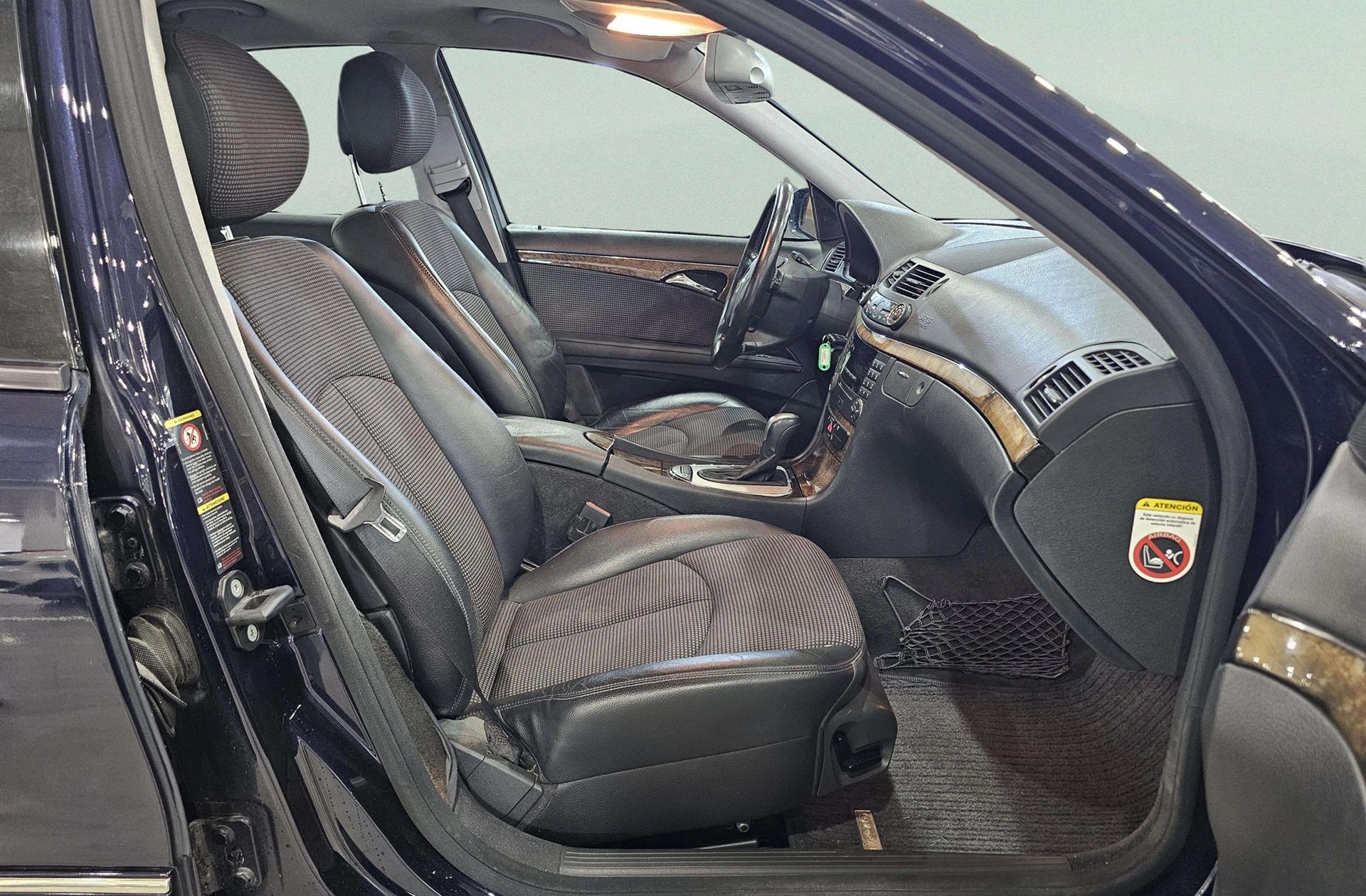 Mercedes-Benz Clase E E220 CDI Elegance - foto 16