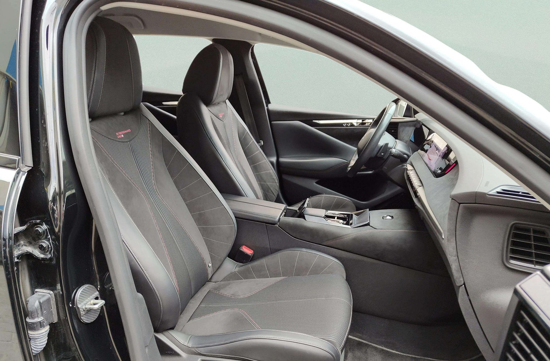 DS 4 PureTech 130 Performance Line - foto 19