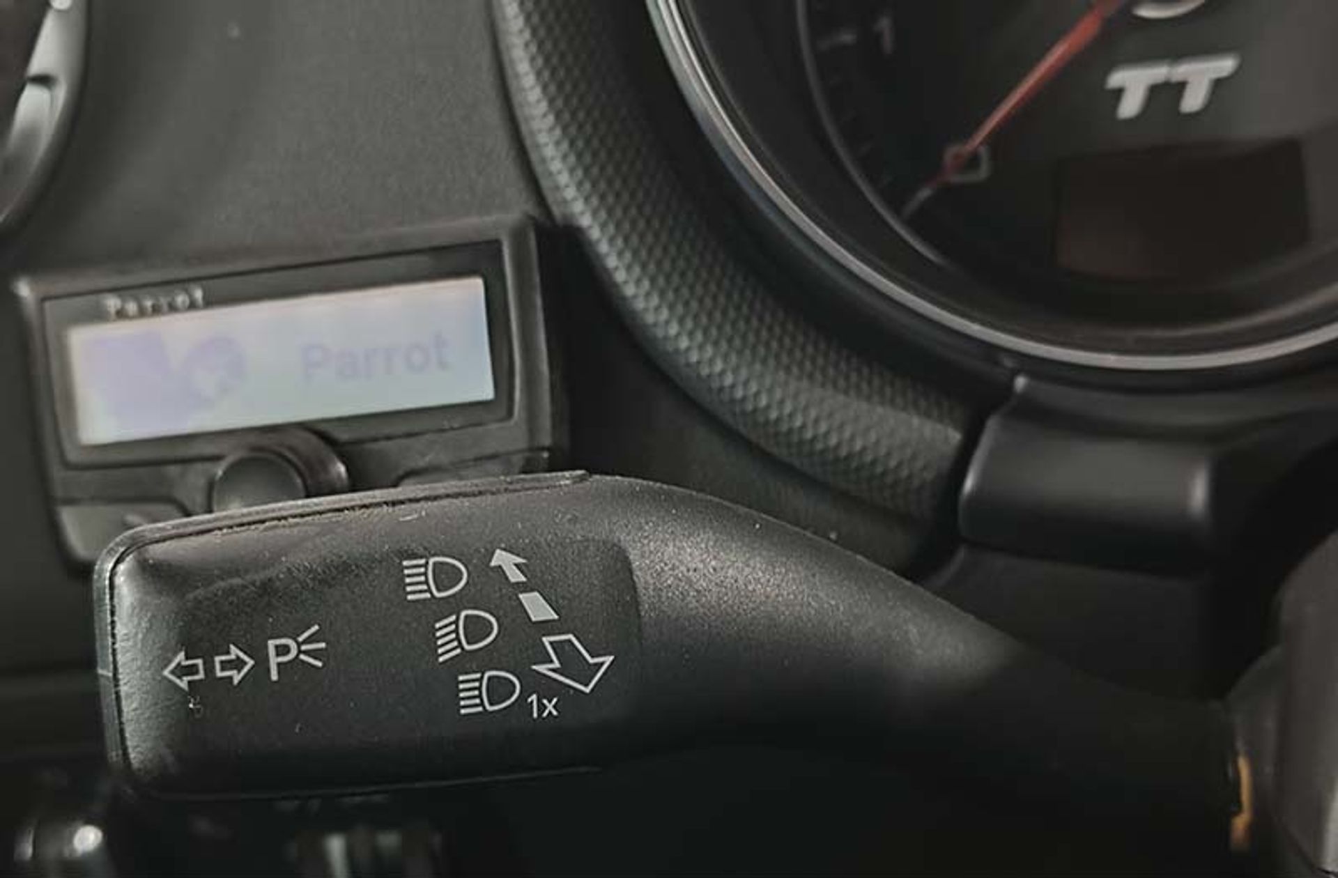 Audi TT Coupe 1.8 TFSI Pack S-Line - foto 25