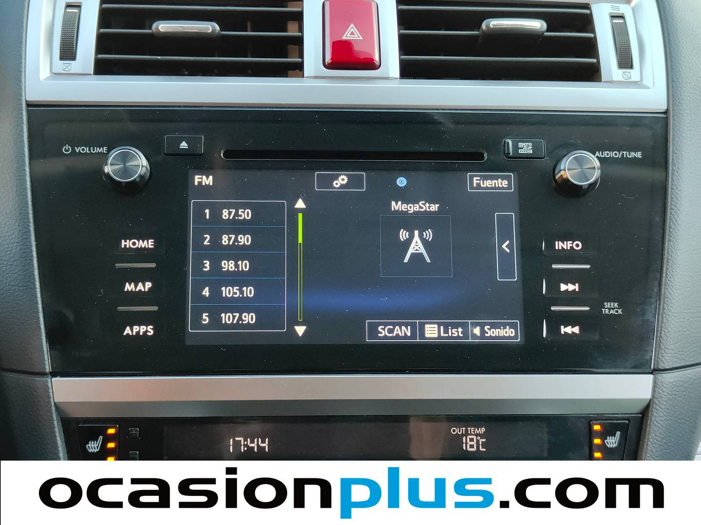 Foto Subaru Outback Subaru Outback 2.5 Executive Plus AWD CVT Lineartronic (175 CV)