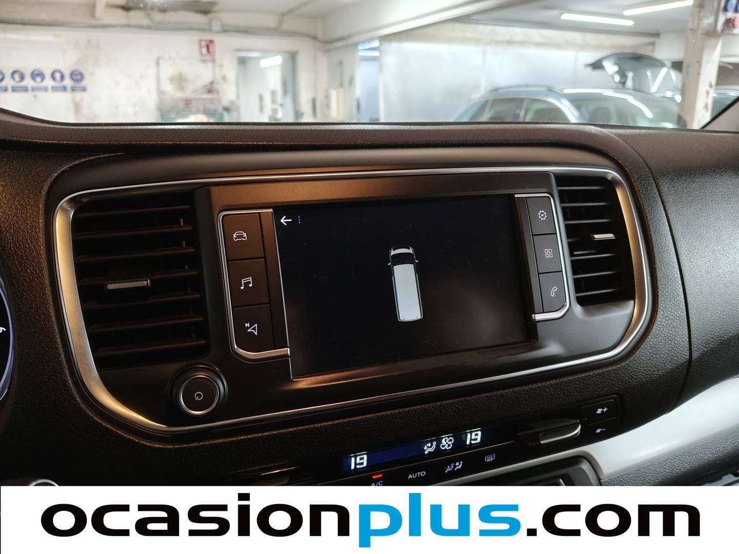 Acabados Peugeot Traveller Peugeot Traveller 2.0 BlueHDi Business Long EAT8 (180 CV) 9 Plazas