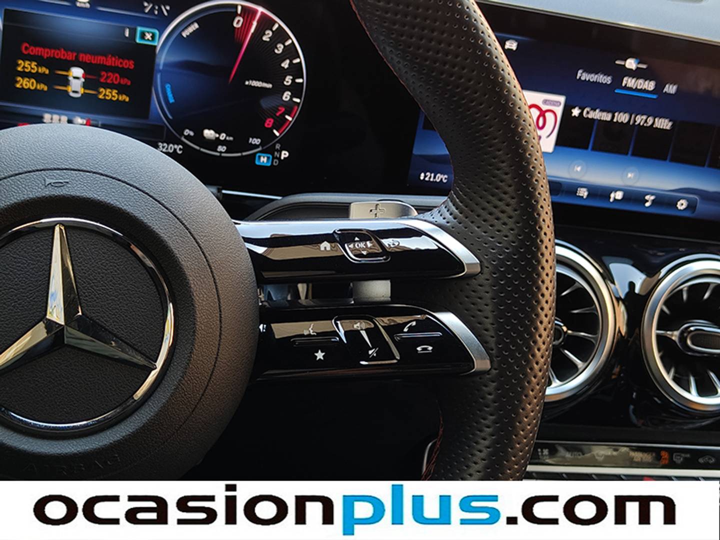 Foto Mercedes Clase B Mercedes-Benz Clase B 250 e  (218 CV) Pack AMG