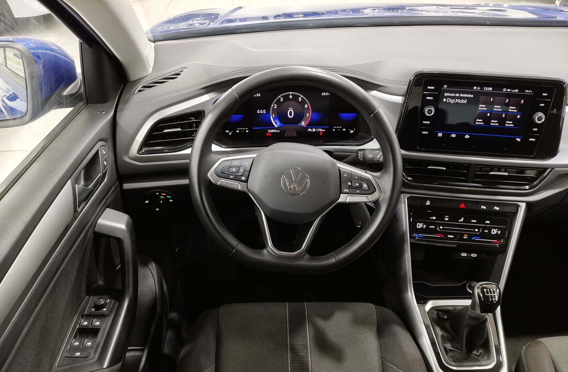 Volkswagen T-Roc Life 1.0 TSI - foto 23
