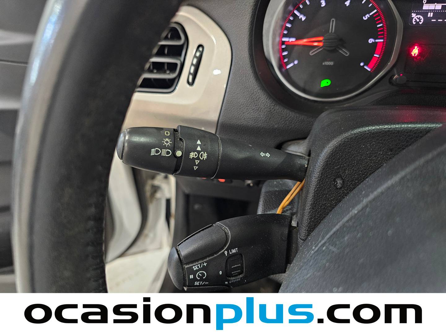 Citroën C-Elysée Citroen C-Elysee BlueHDi 100 Shine (102 CV) de segunda mano