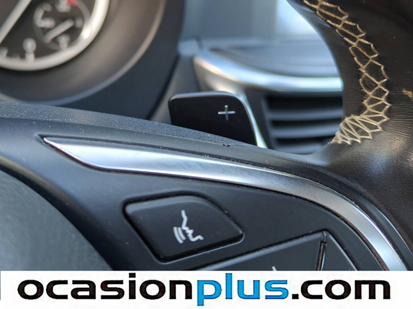 Infiniti Q30 Infiniti Q30 2.2D Premium 7DCT (170 CV) automático